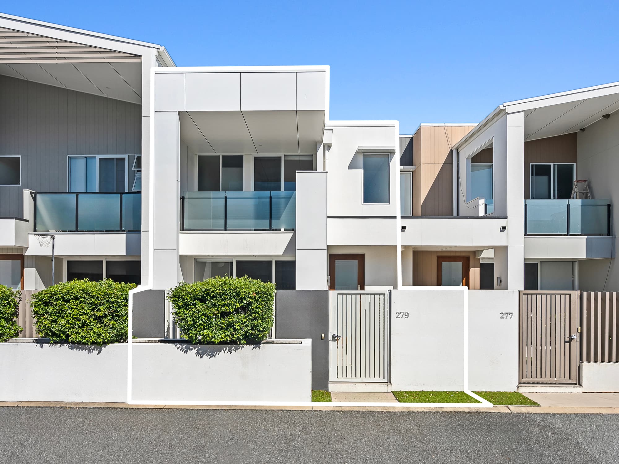 279/2 Bella Avenue, Robina — photo 1 of 5
