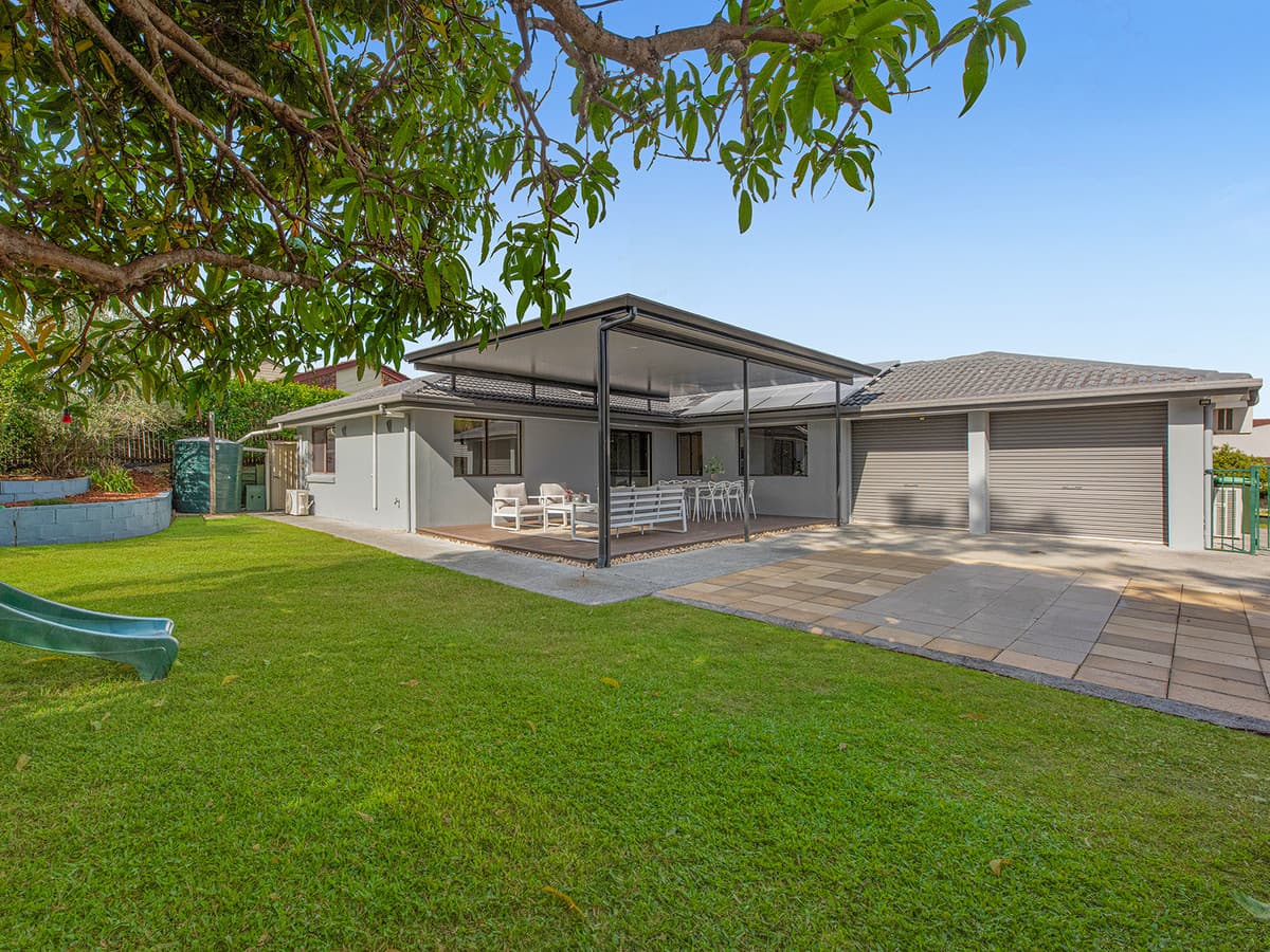 81 Sumners Road, Jamboree Heights — photo 1 of 5