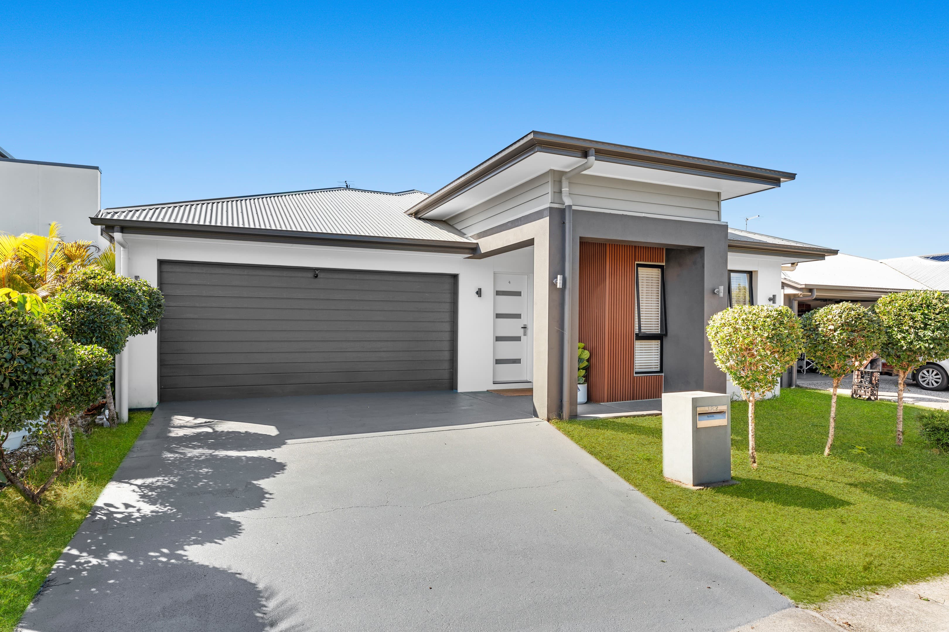 183 Morris Road, Rothwell - Image 1