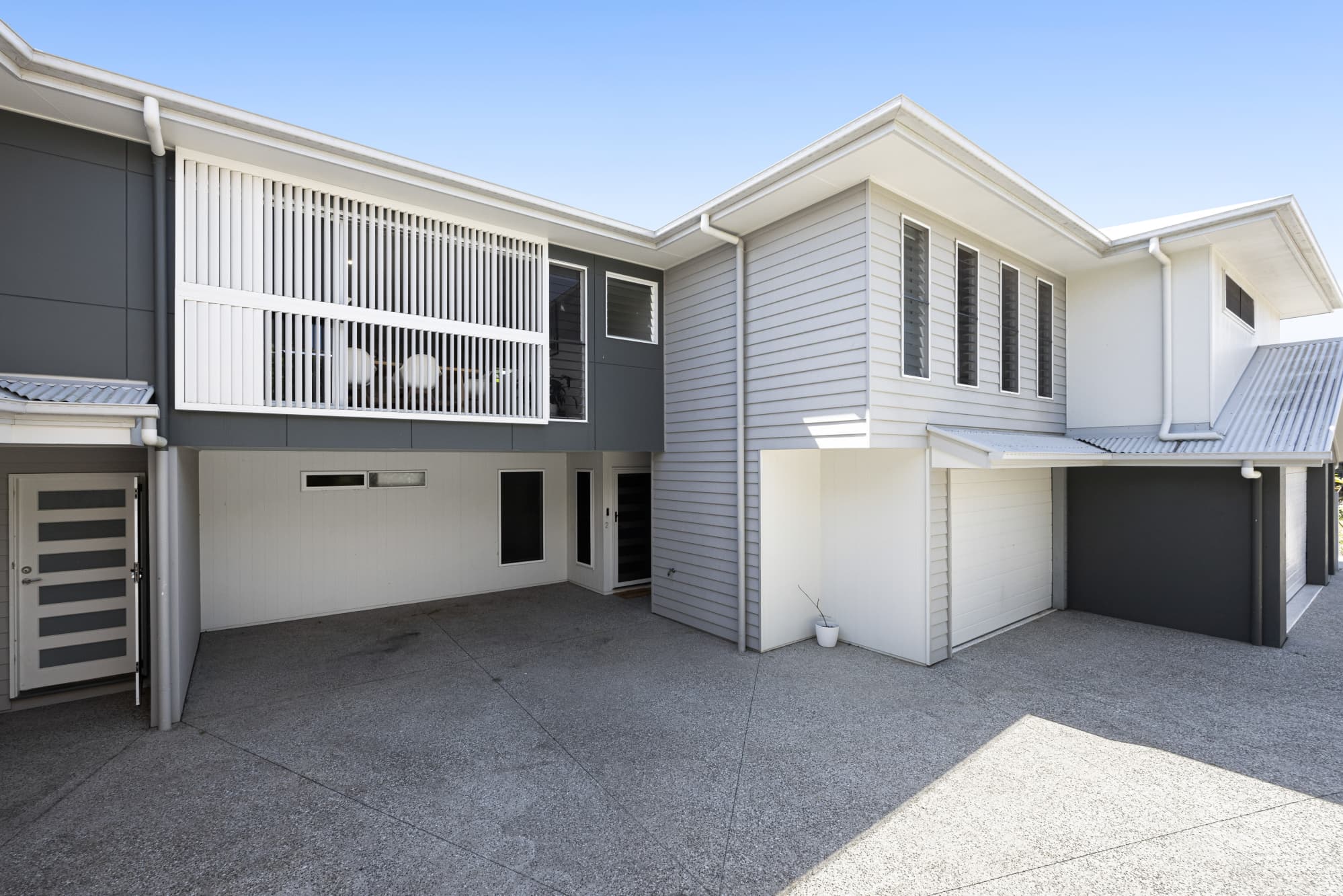 2/3 Water Street, Buderim — photo 1 of 5