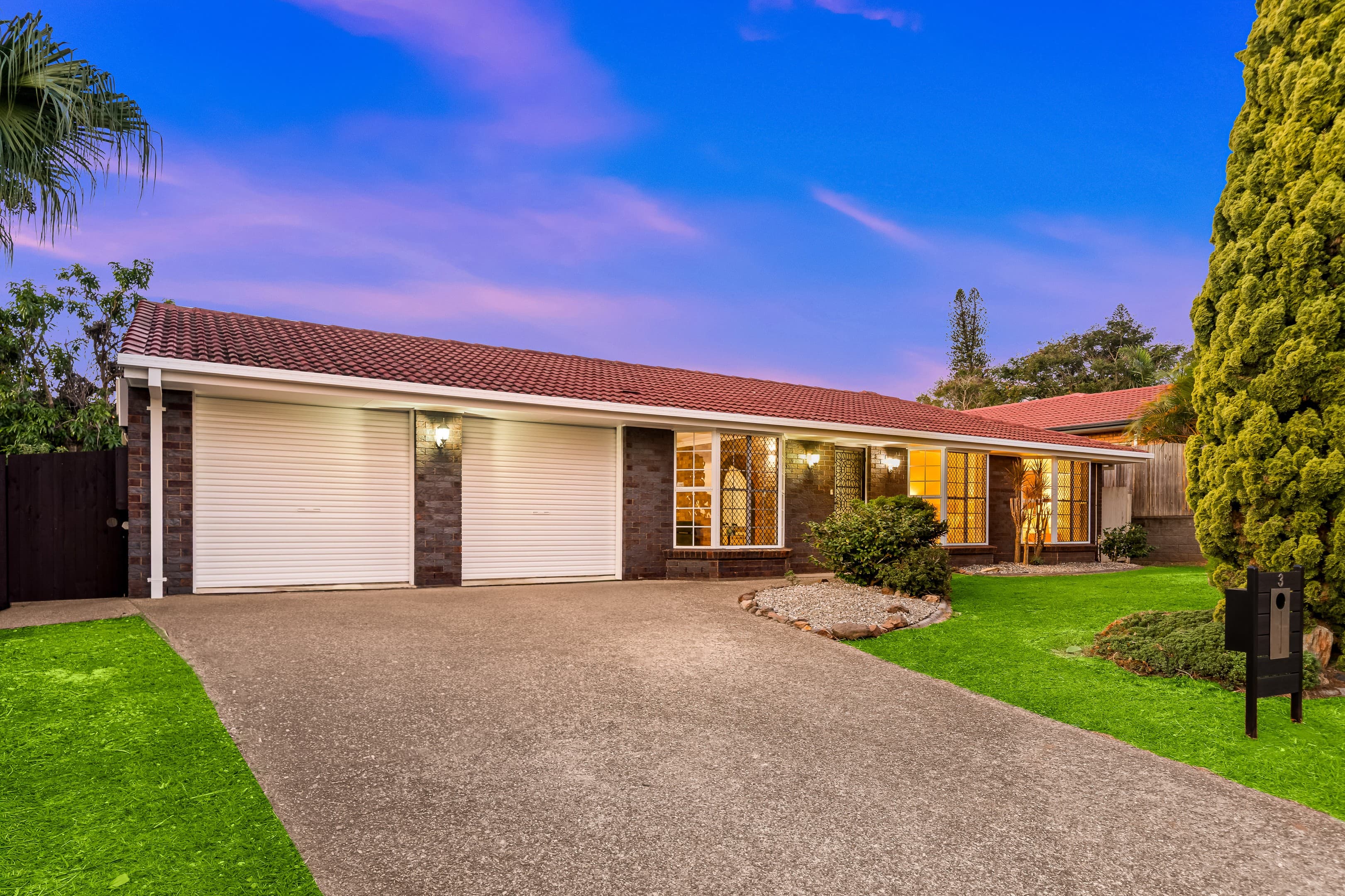 3 Woorabinda Street, Runcorn - Image 1
