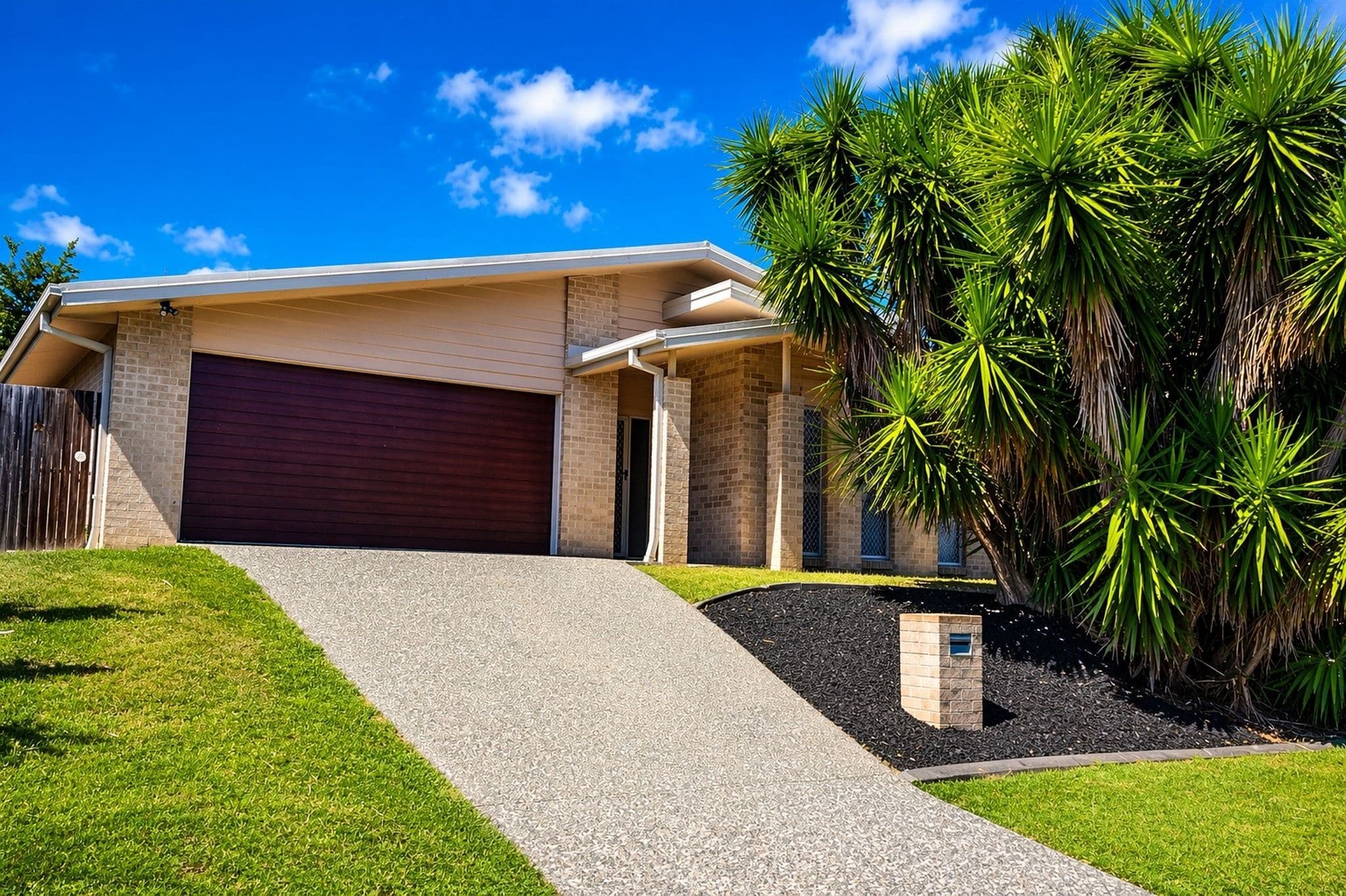 15 Navickas Circuit, Redbank Plains - Image 1