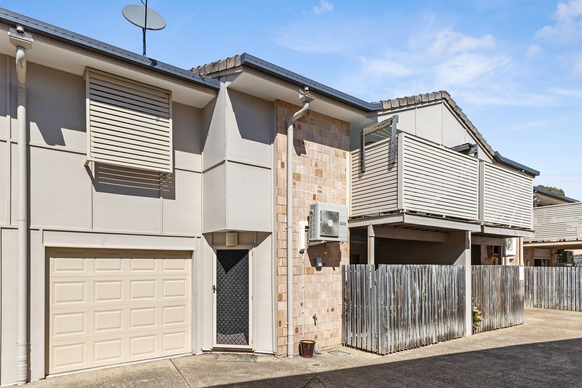 23/30-42 Fleet Drive, Kippa-Ring — photo 1 of 5