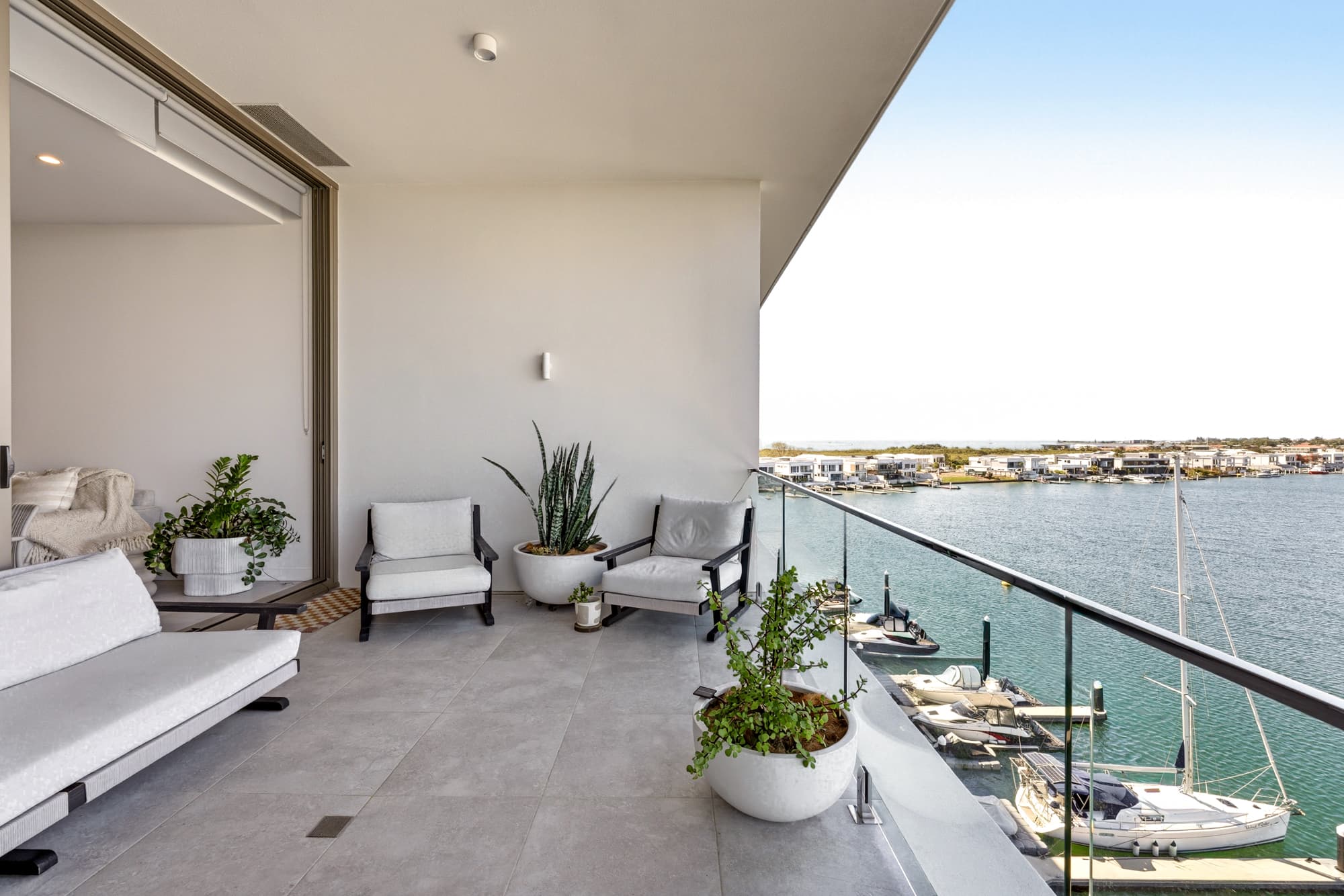 602/15 Aqua Street, Newport