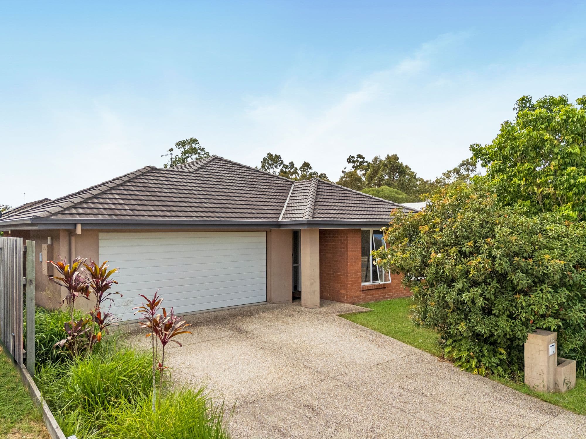 42 Saint Marys Close, Doolandella - Image 1