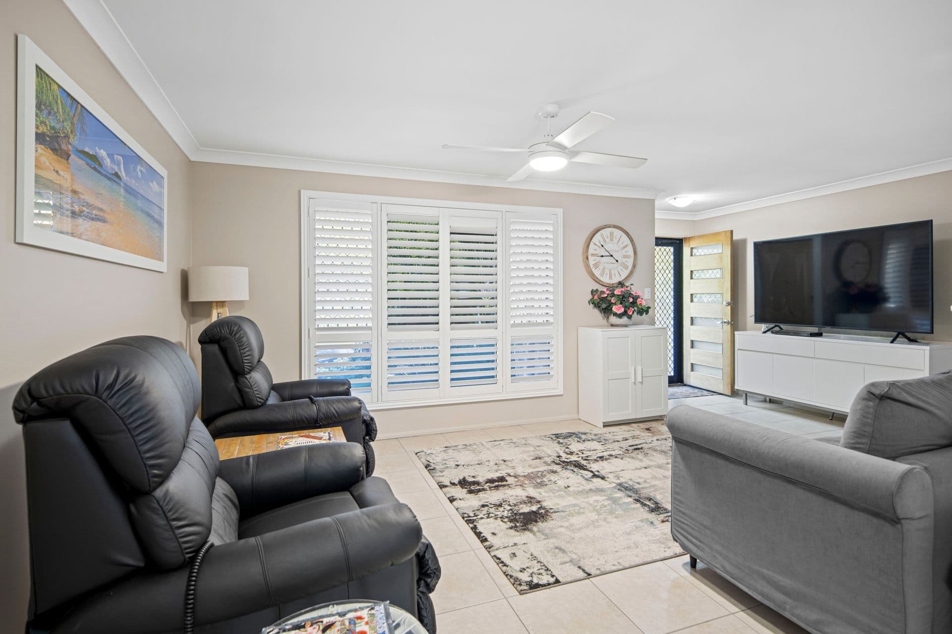 36 Pinelands Circuit, Redland Bay — photo 1 of 5