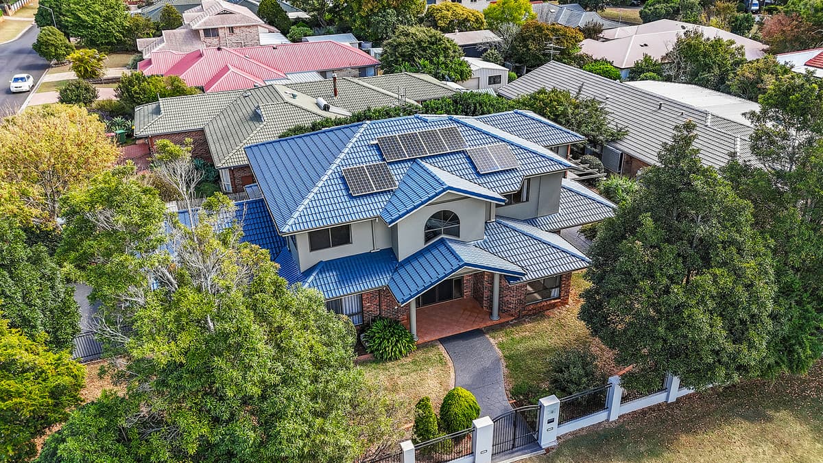 2 Meredith Crescent, Rangeville - Image 1