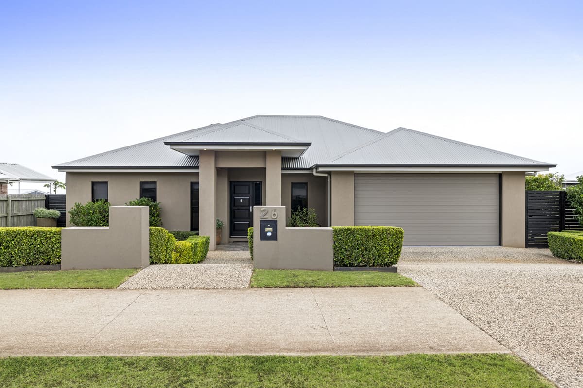 26 Sportsman Drive, Kleinton — photo 1 of 5