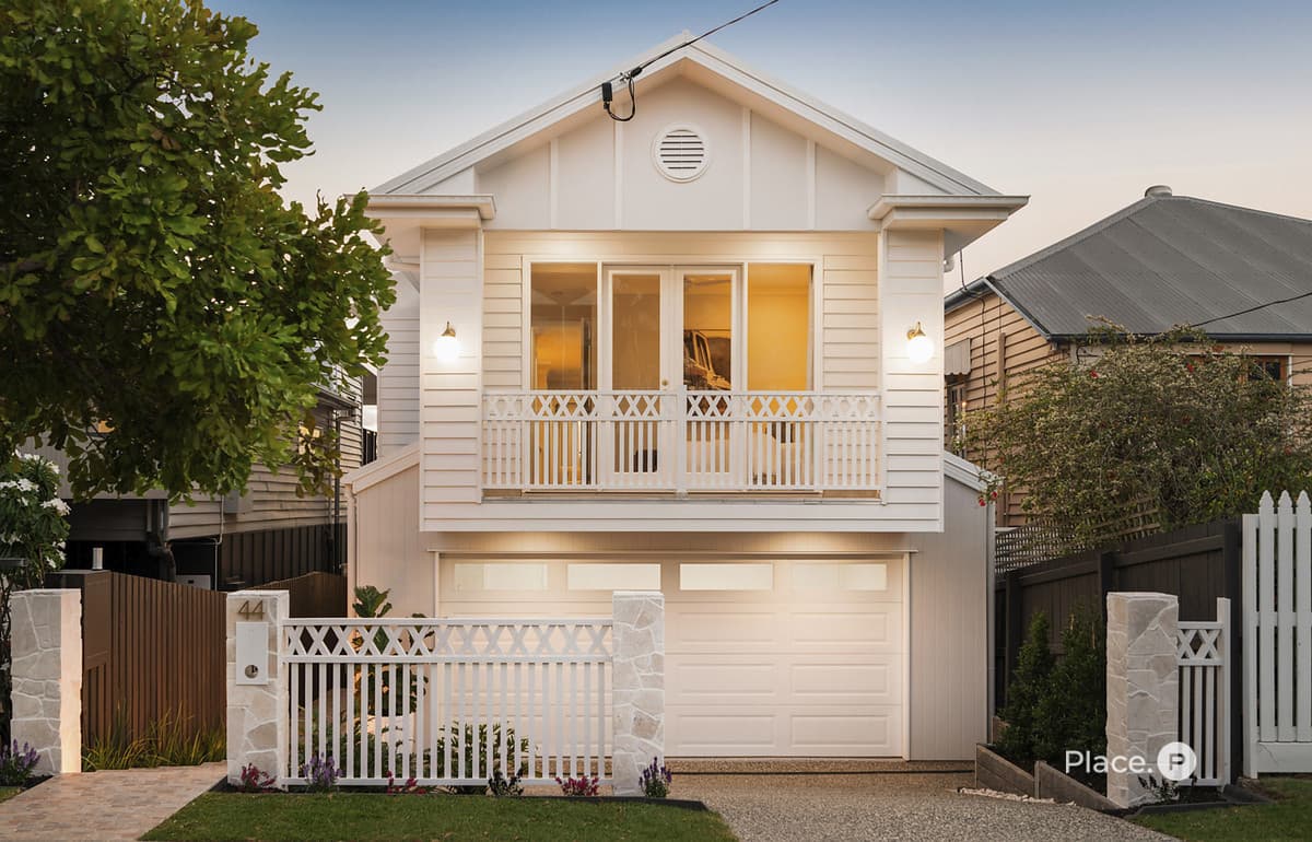 44 Ninth Avenue, Coorparoo - Image 1