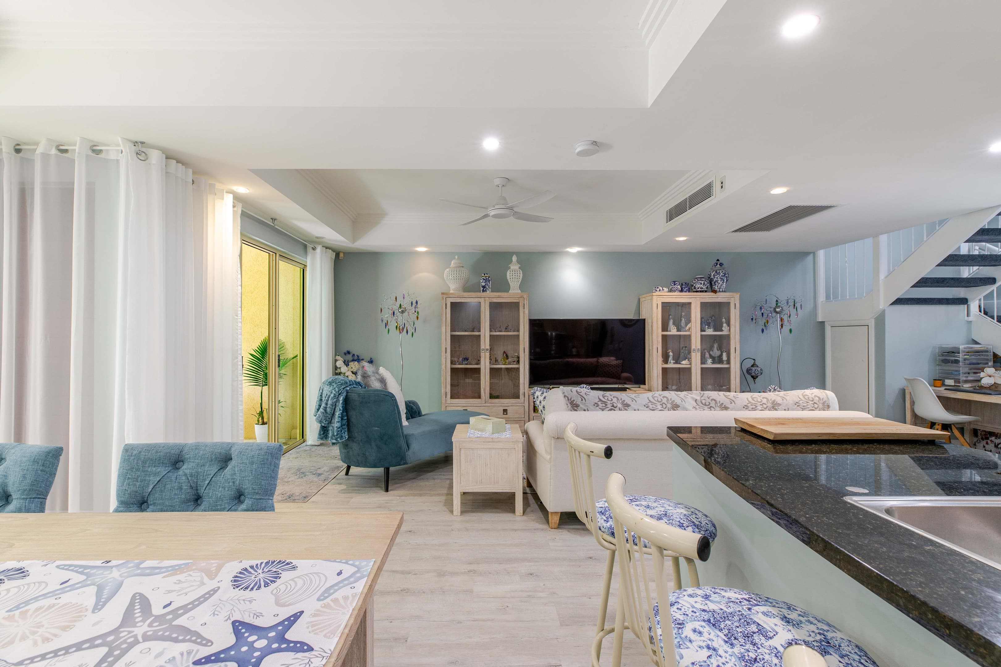 23/24-70 Nautilus Street, Port Douglas — photo 1 of 5