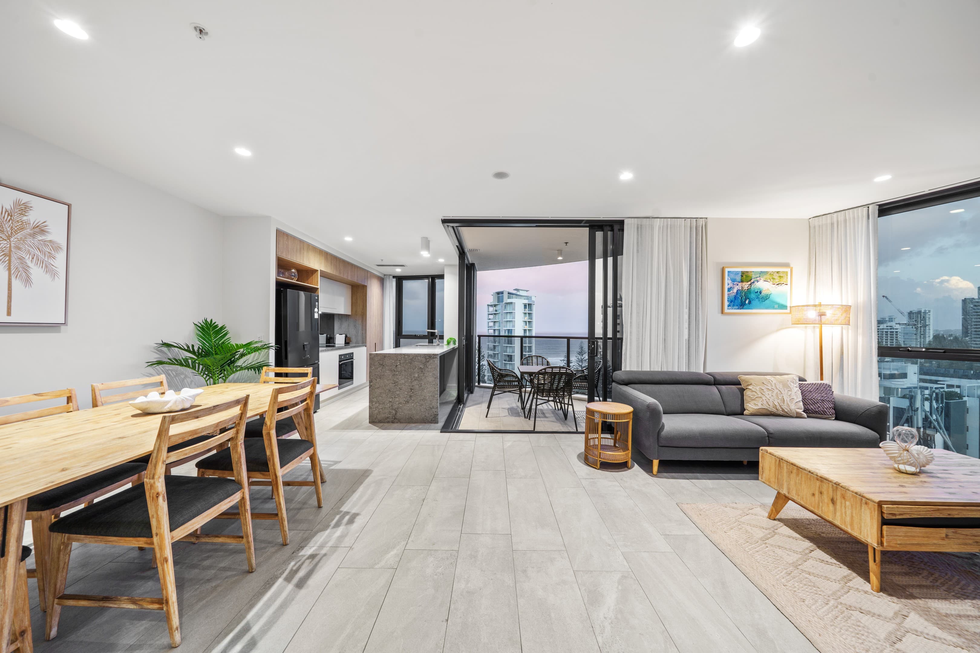 1204/10-12 First Avenue, Broadbeach — photo 2 of 5