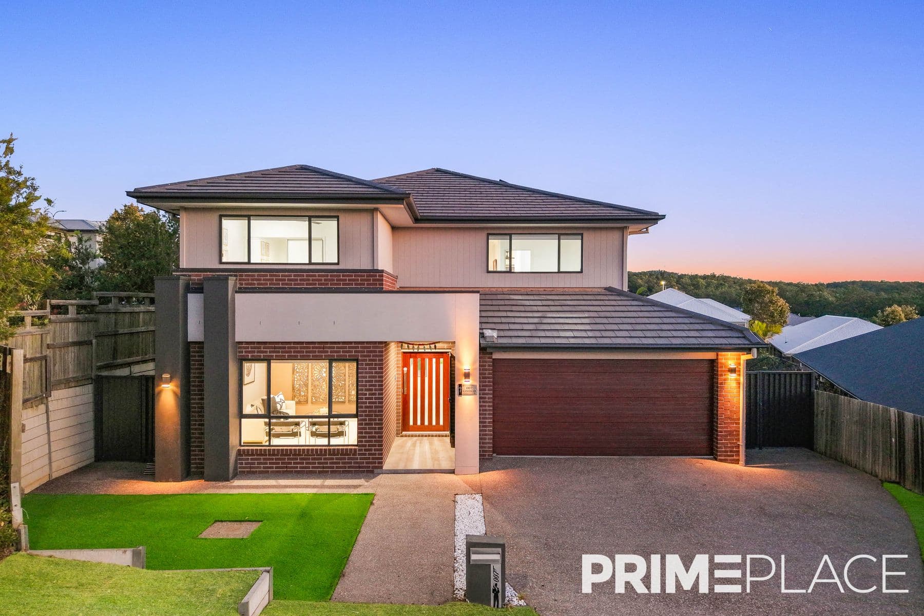 7 Dusk Street, Spring Mountain - Image 1