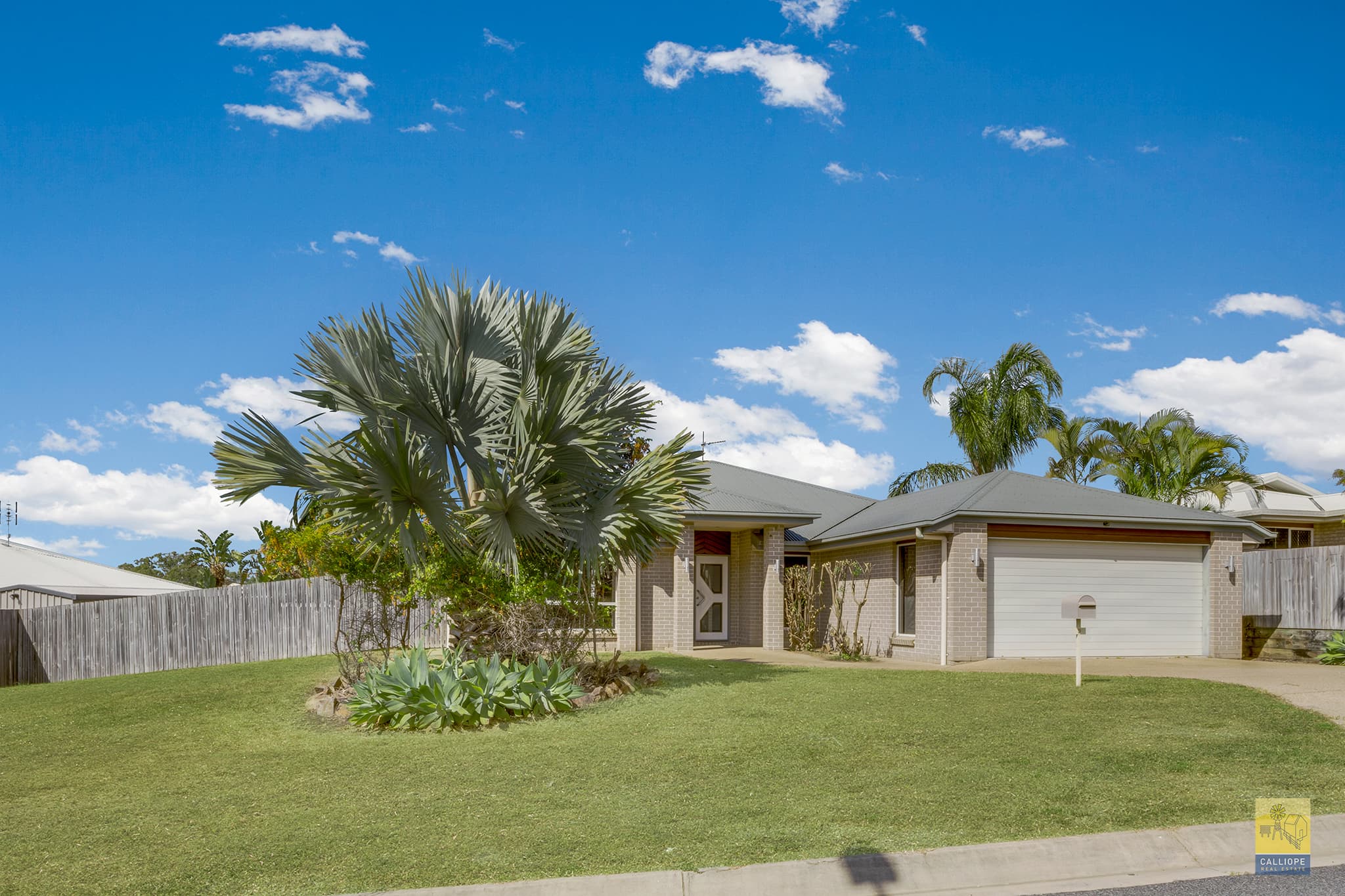 9 Central Avenue, Calliope — photo 1 of 5