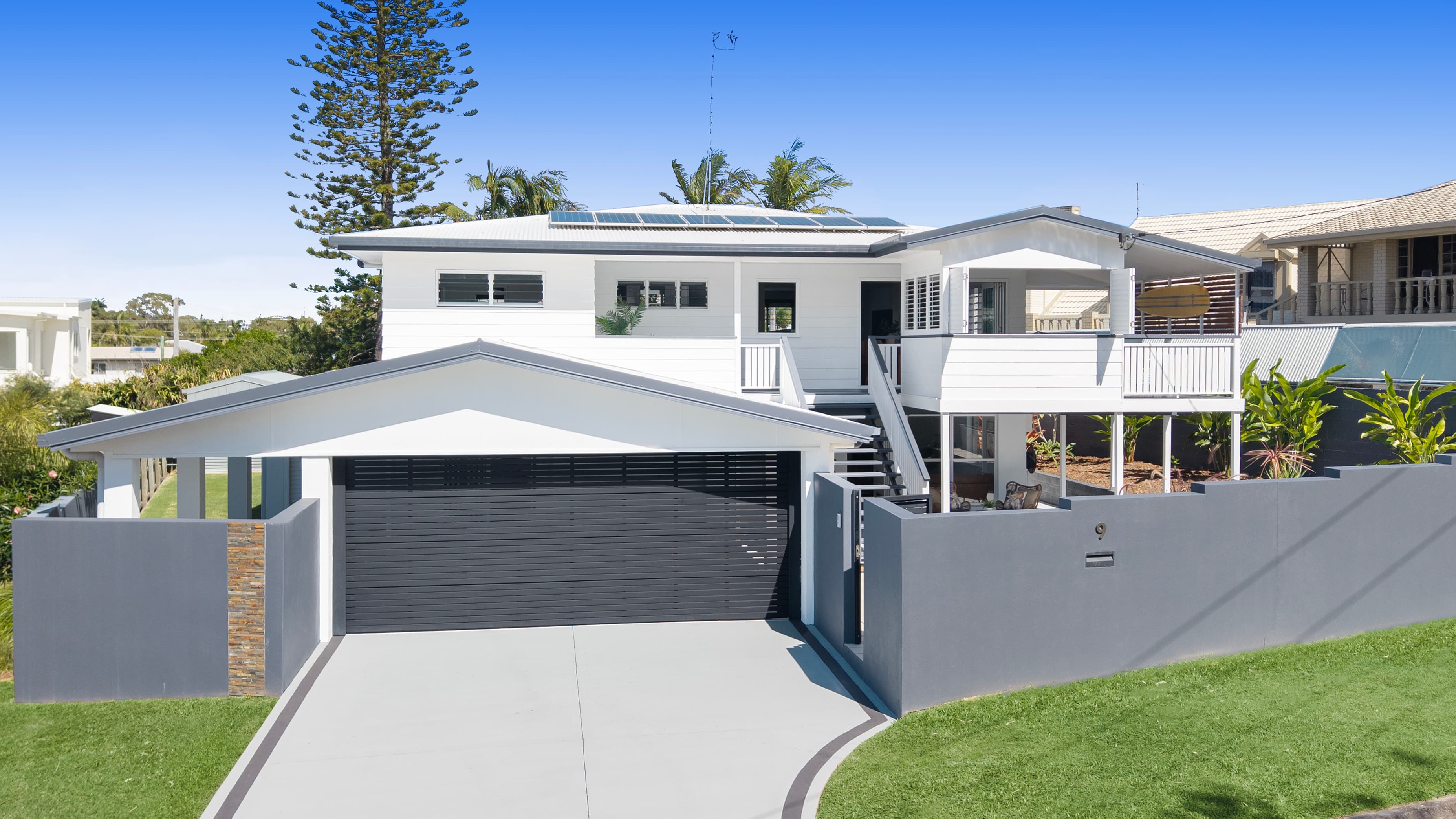 9 Teewah Street, Dicky Beach - Image 1