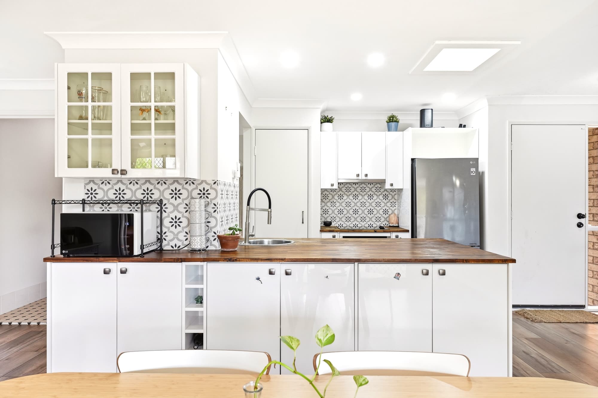 30/24 Glengarry Road, Keperra — photo 1 of 5