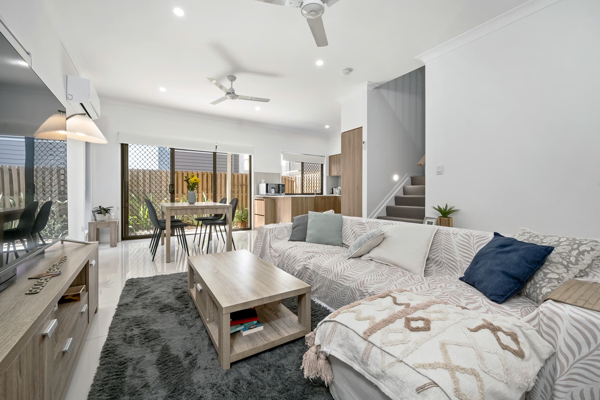 16/5 Kinsellas Road West, Mango Hill — photo 1 of 5
