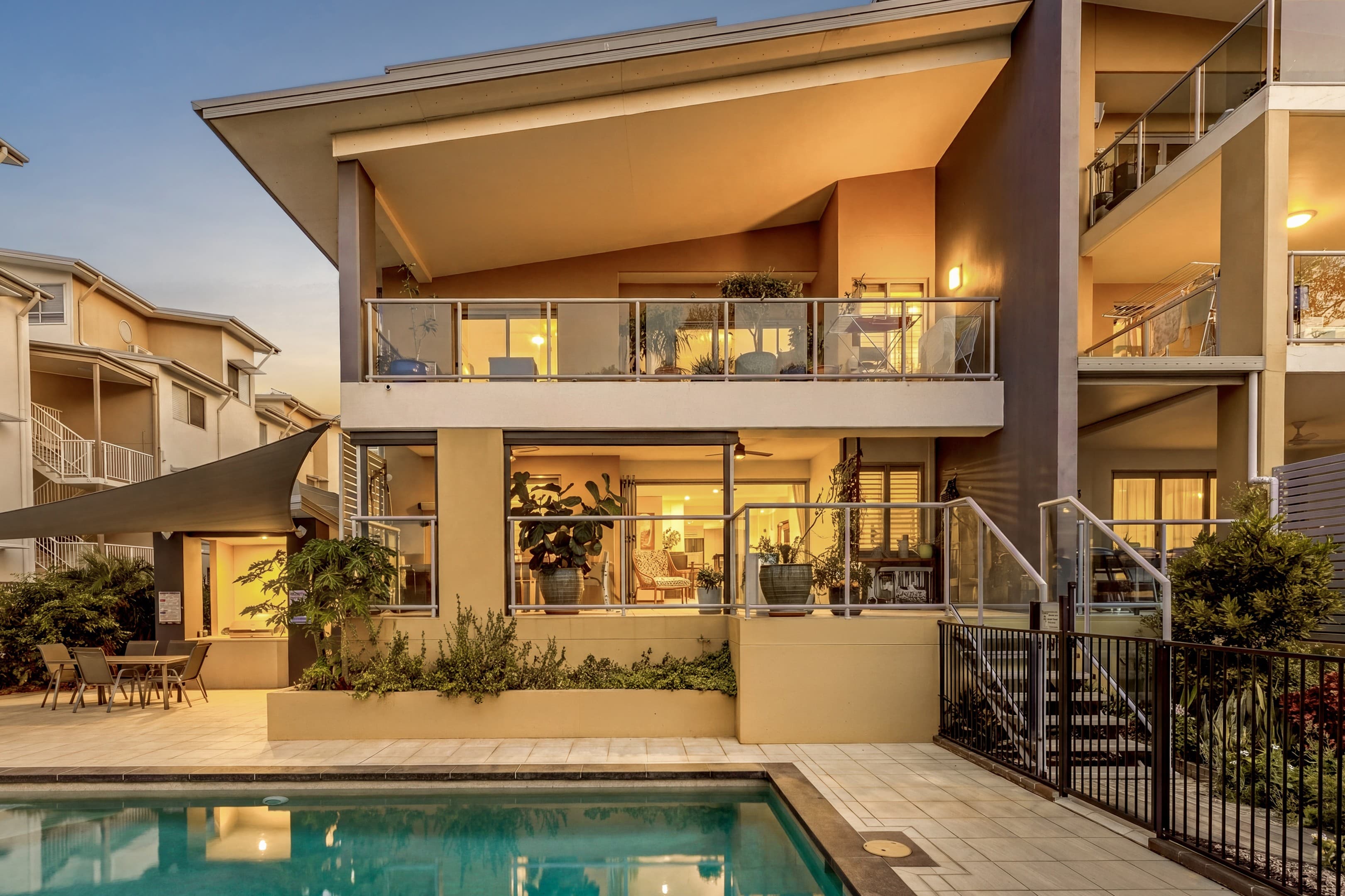 5/8-10 Georgina Street, Woody Point - Image 1