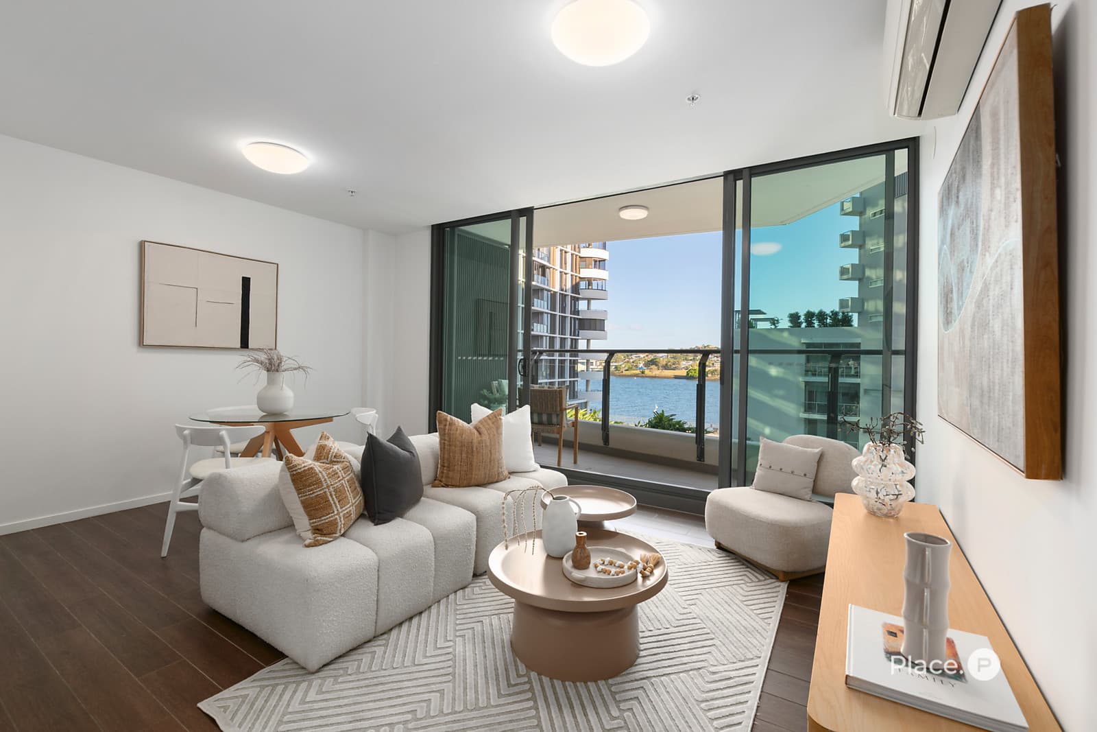 50407/37B Harbour Road, Hamilton - Image 1
