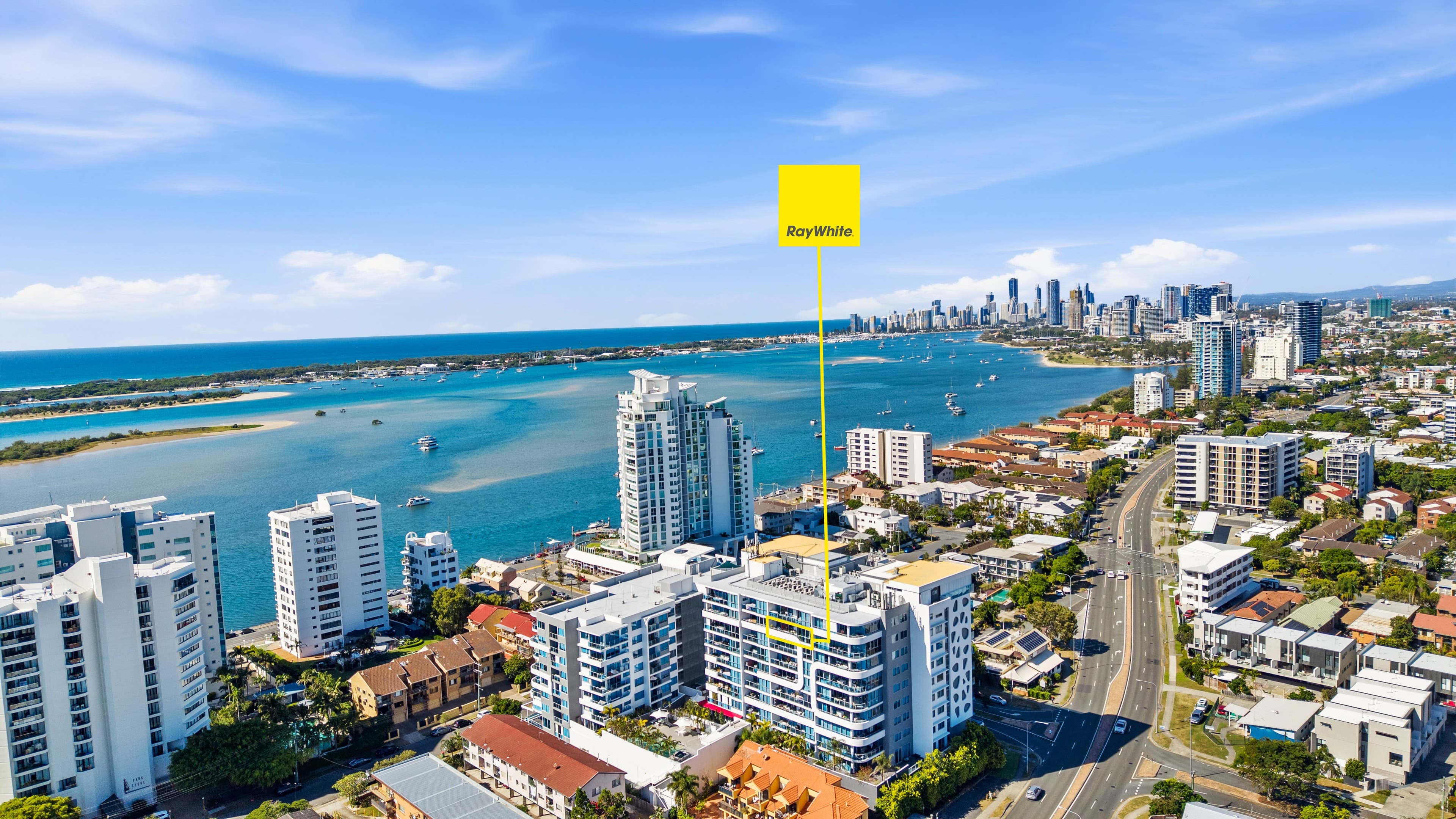 918/19 Imperial Parade, Labrador - Image 1