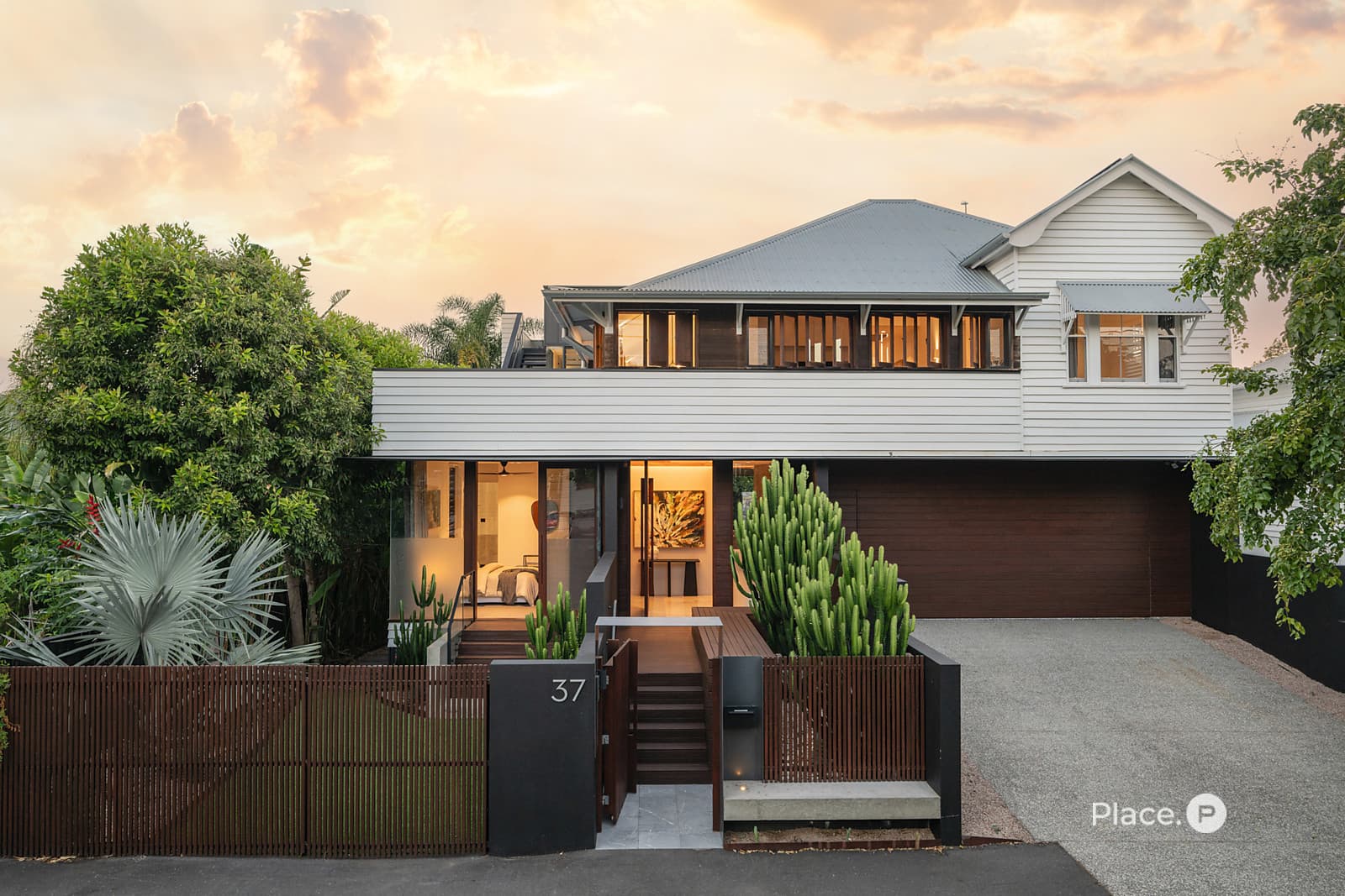 37 Hawthorne Street, New Farm - Image 1