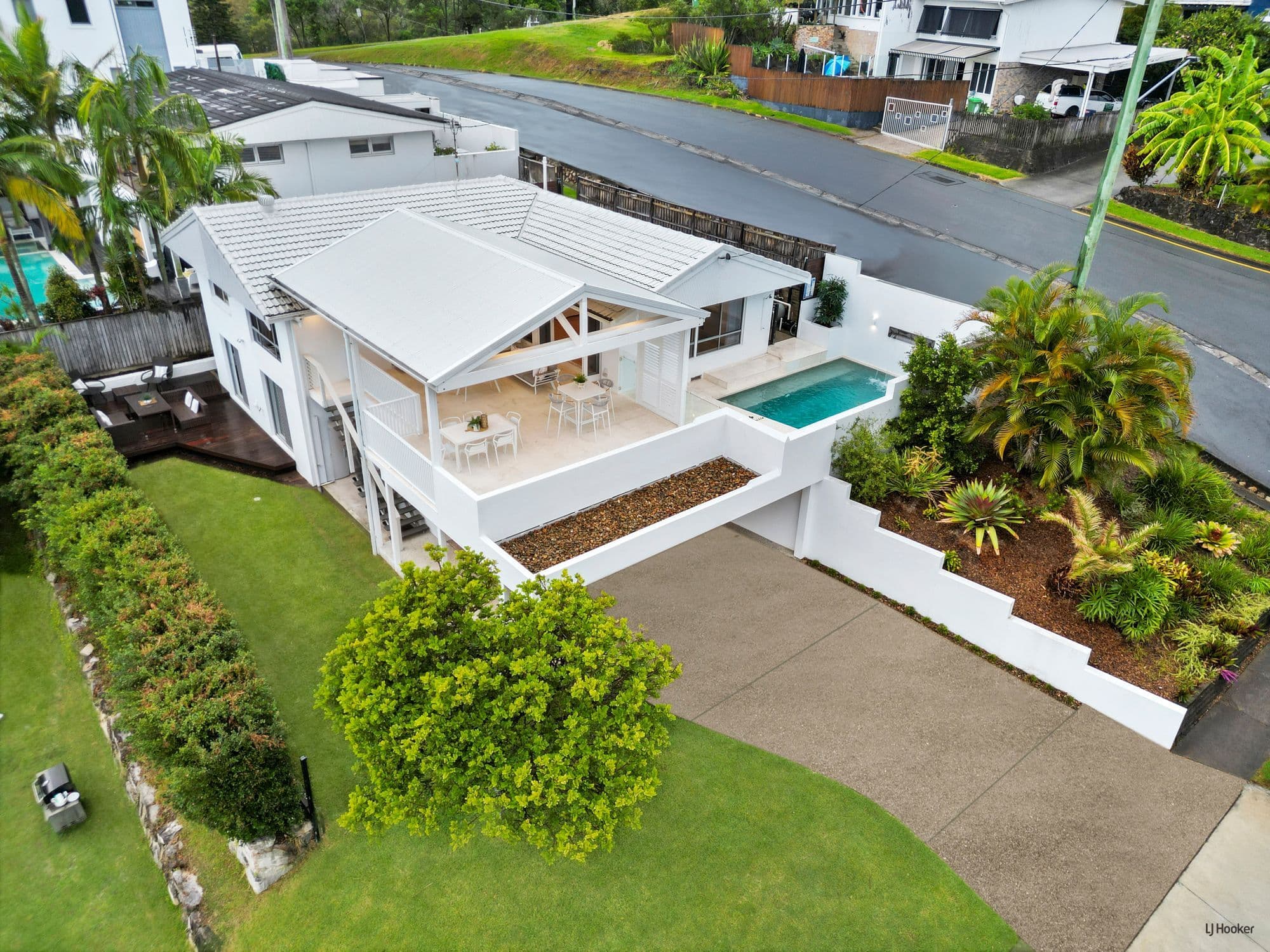 98 Dutton Street, Coolangatta - Image 1