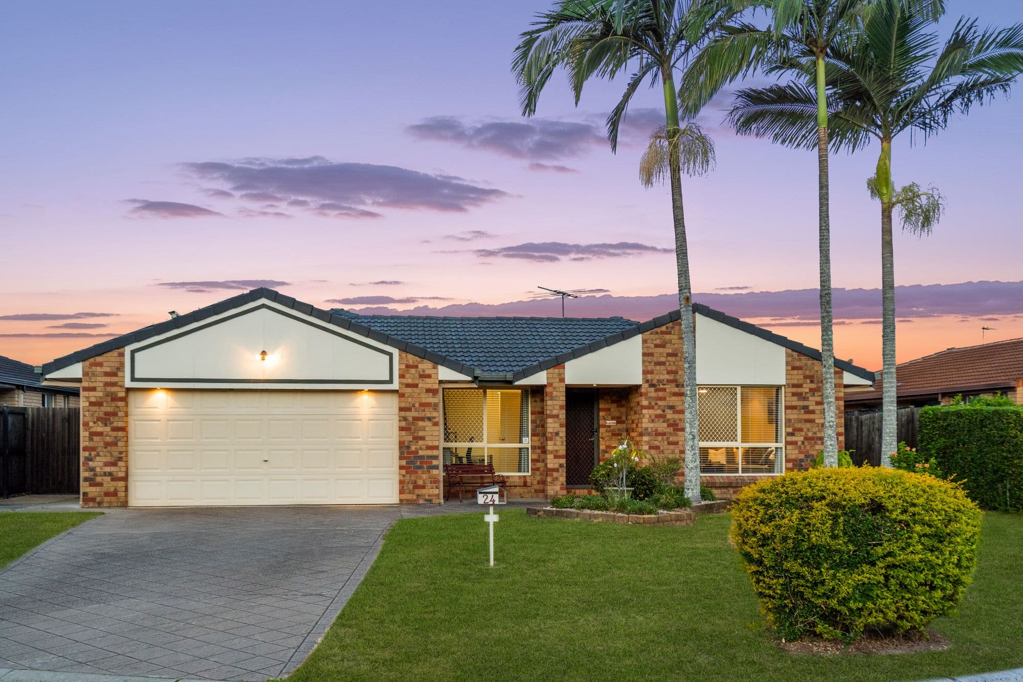 24 Susan Godfrey Drive, Windaroo - Image 1