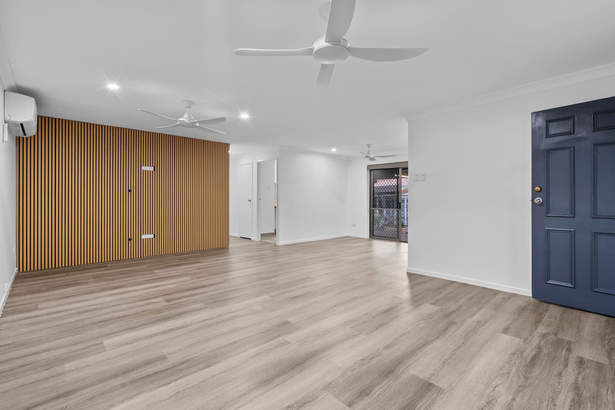 76 Mount Warren Boulevard, Mount Warren Park — photo 1 of 5