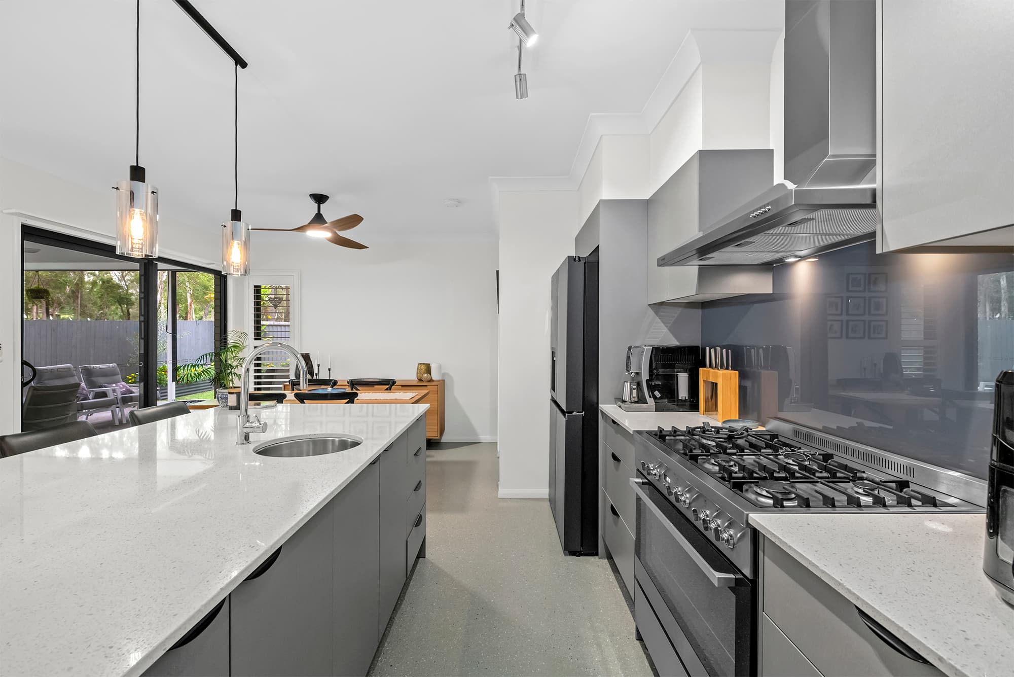 7 Possum Street, Bridgeman Downs — photo 1 of 5
