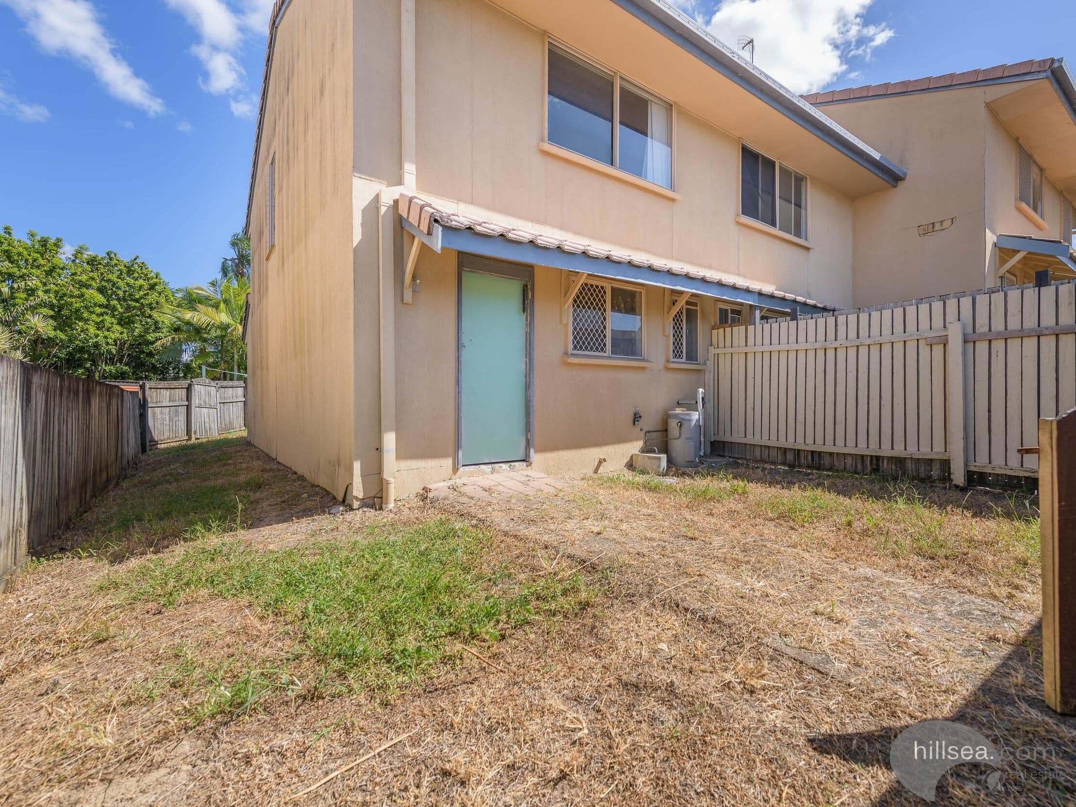 16/63 Olsen Avenue, Labrador — photo 1 of 5