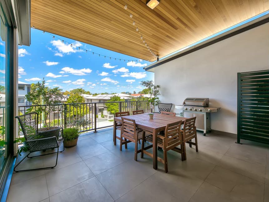 19/21 Yeronga Street, Yeronga — photo 1 of 5