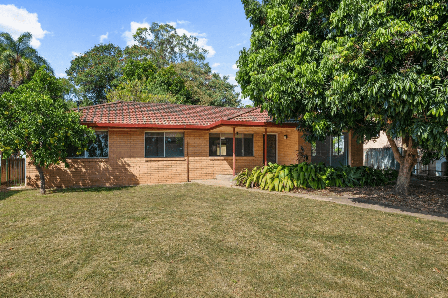 10 Boscawen Street, Rochedale South - Image 1