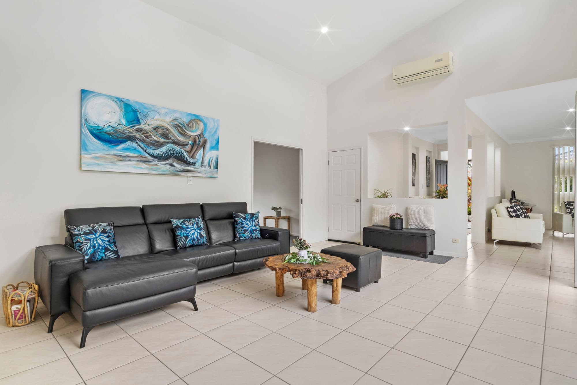 6 Lawson Street, Upper Coomera — photo 1 of 5