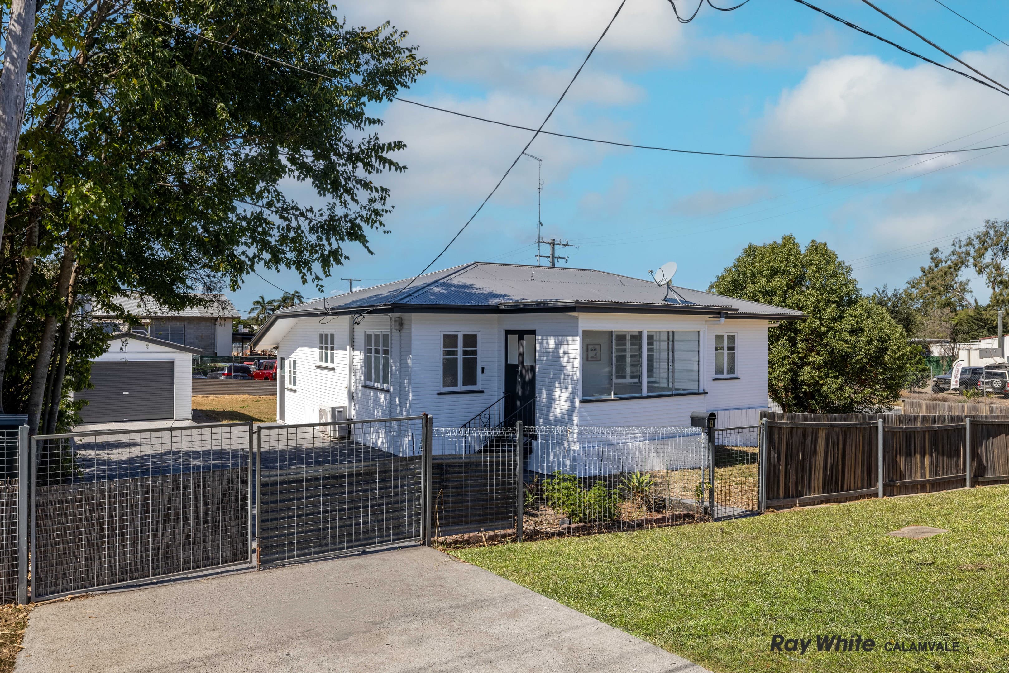 7 Lobley Street, Ipswich - Image 1