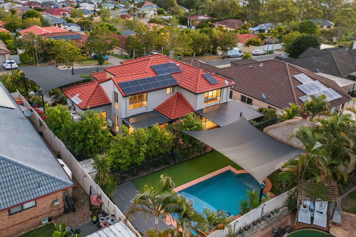 29 Kite Circuit, Arundel - Image 1