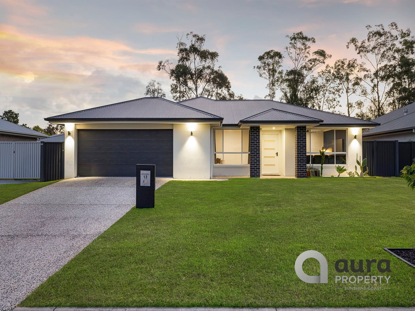 17 Pine Edge Drive, Landsborough - Image 1