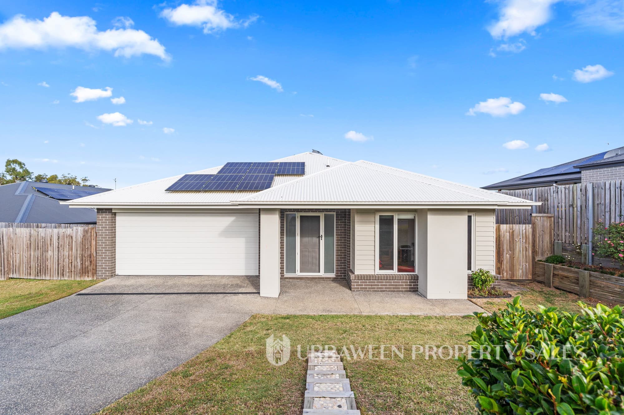 18 Abode Way, Kawungan — photo 1 of 5