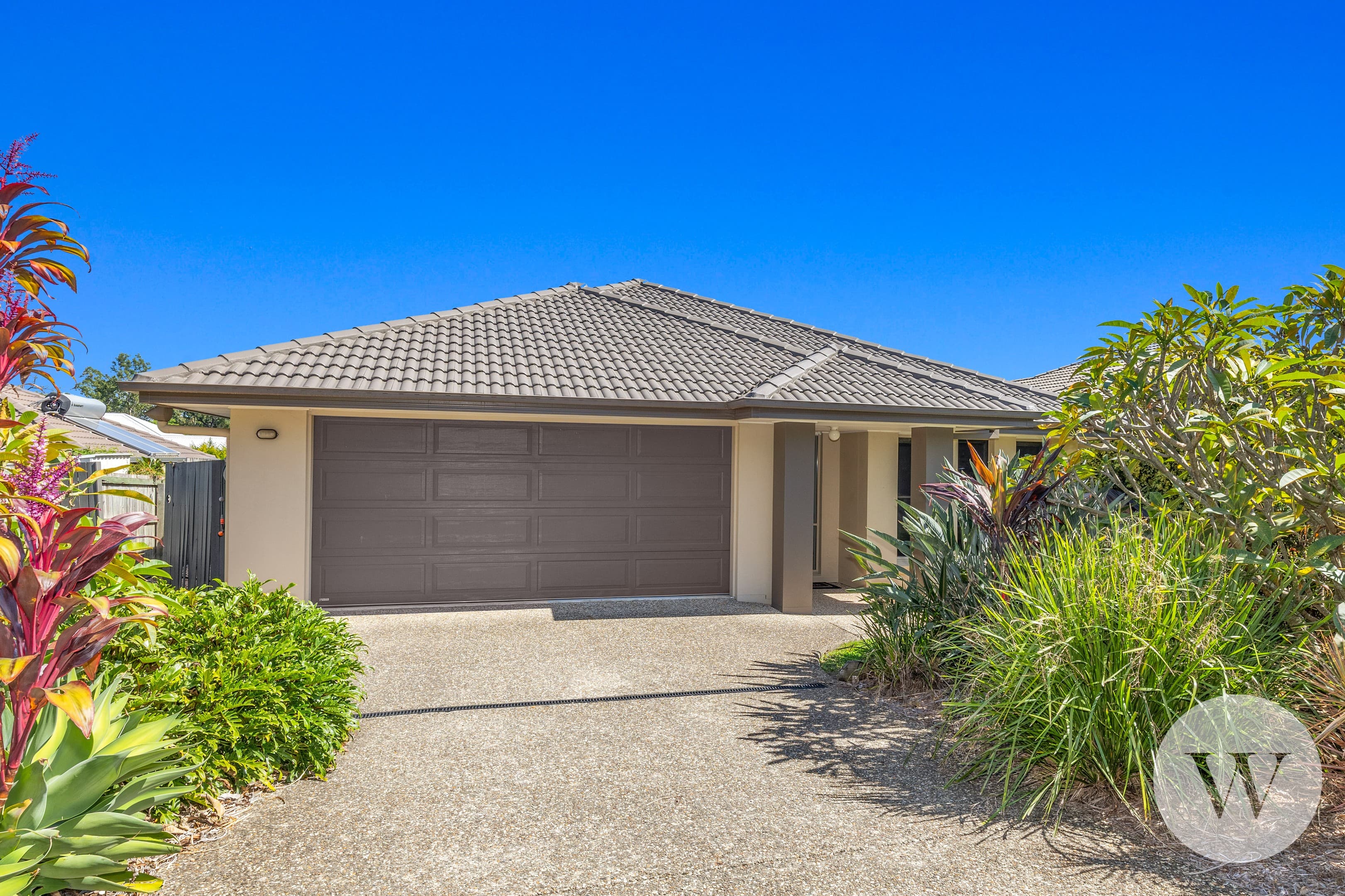 6 Stacey Close, Moggill - Image 1
