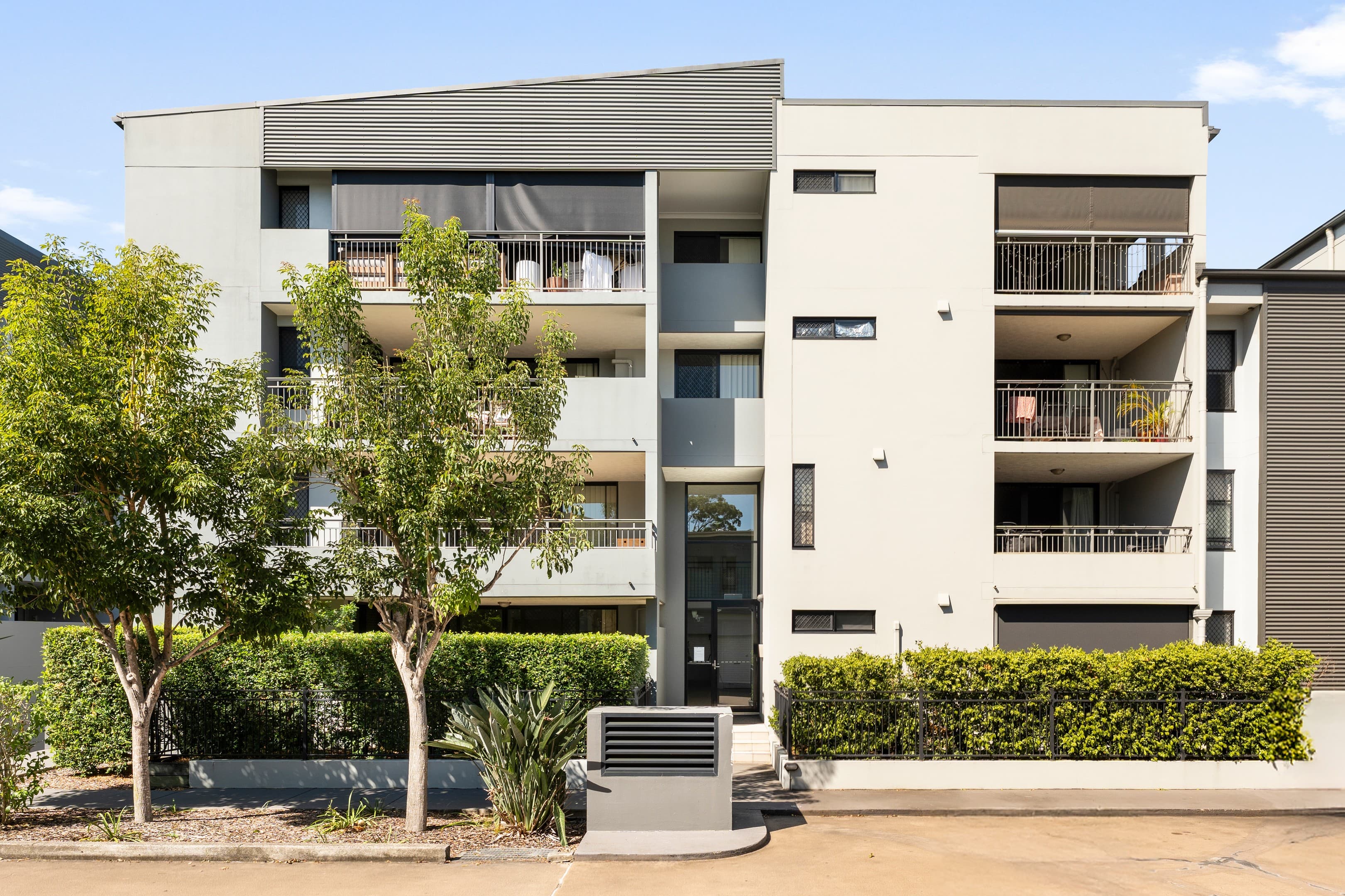 43/35 Hamilton Road, Moorooka - Image 1