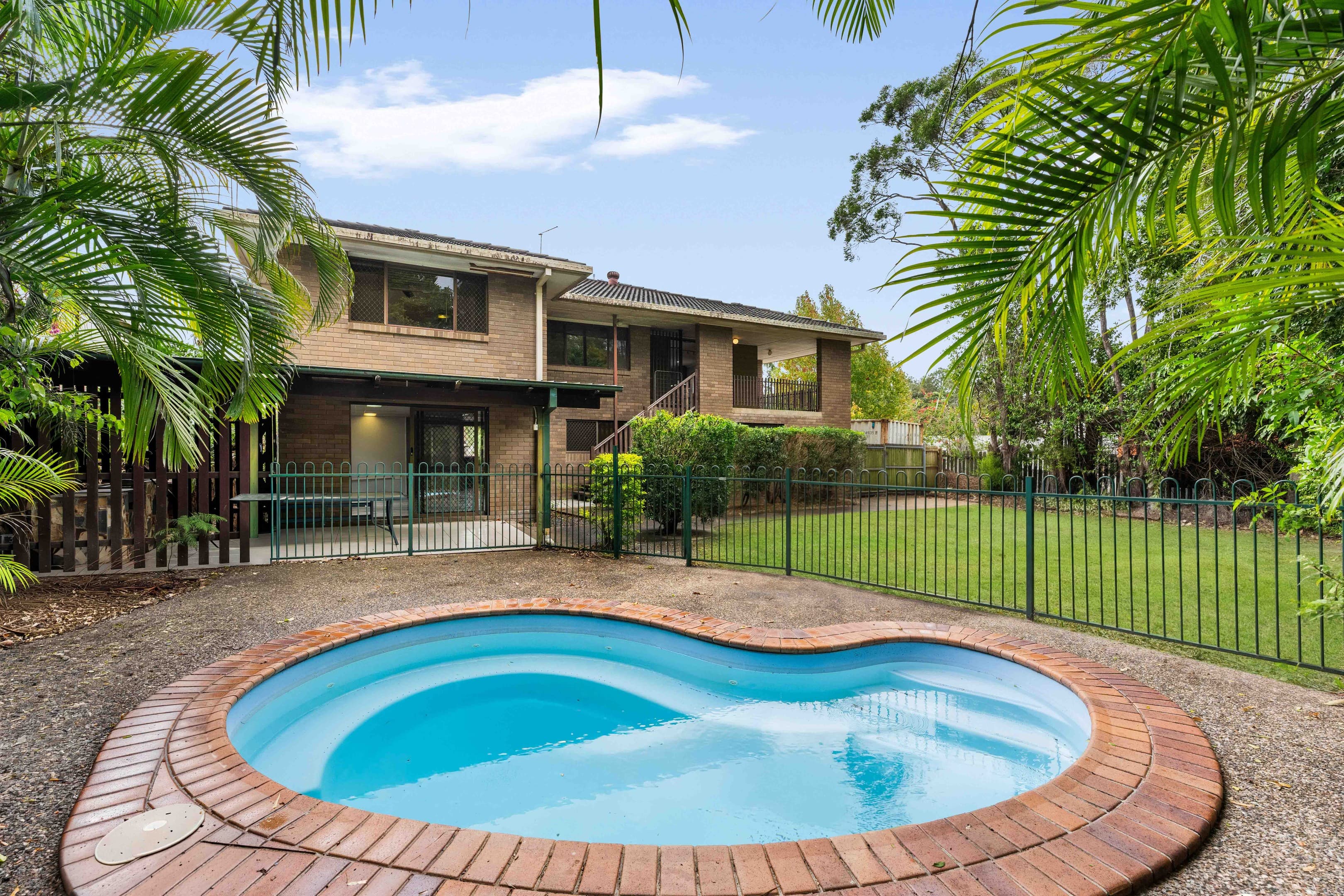 15 Osanna Street, Daisy Hill - Image 1