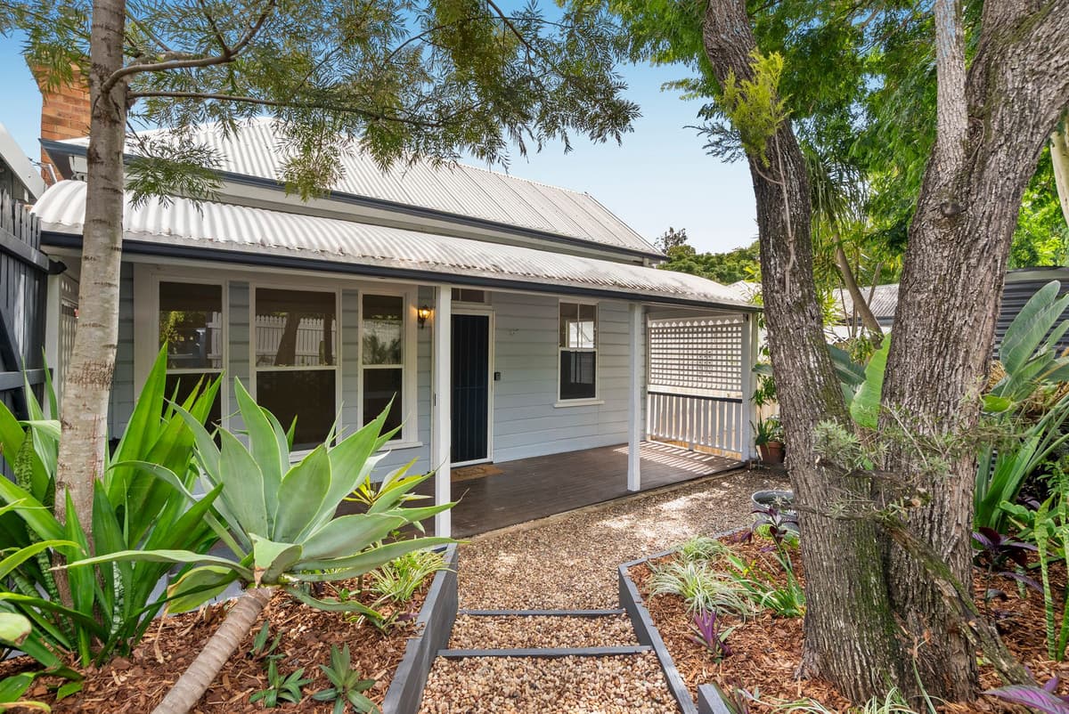 29 Daventry Street, West End - Image 1