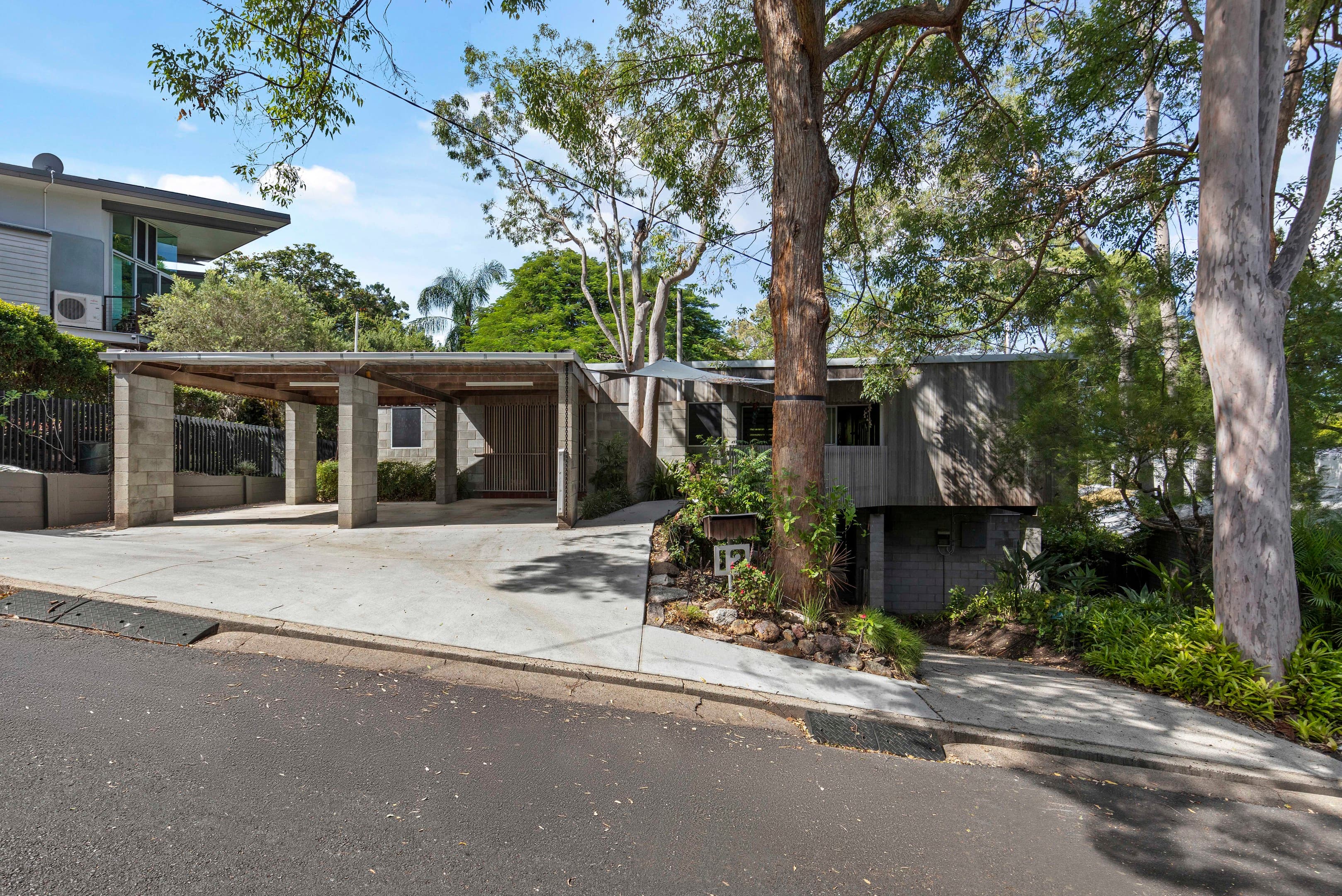 12 Colorado Avenue, Bardon - Image 1