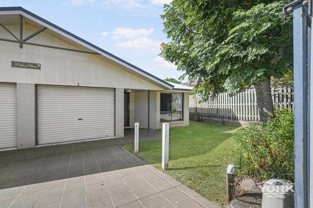 2/6A Ida Street, South Toowoomba — photo 1 of 5