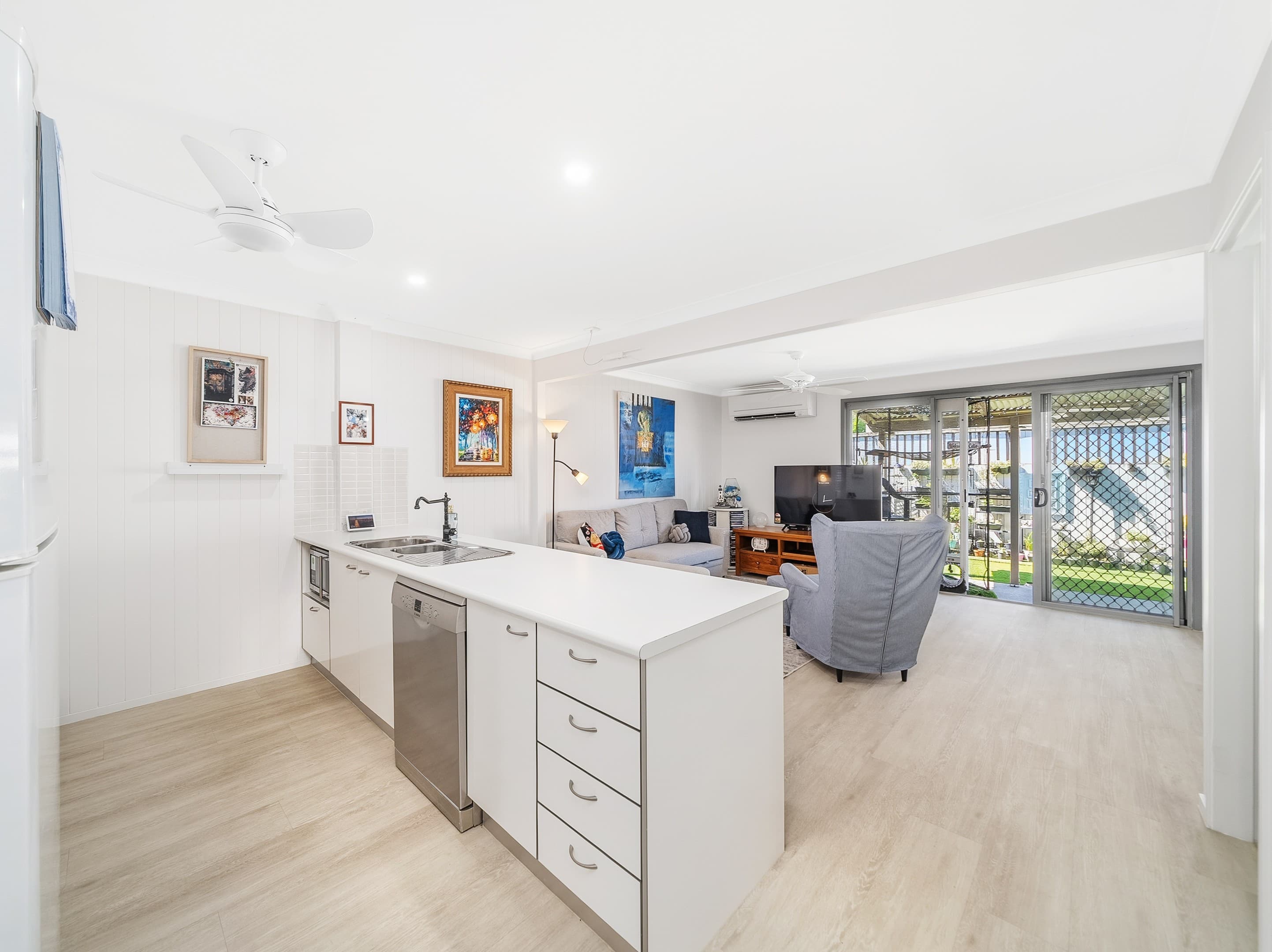 24/50 Joyce Crescent, Bracken Ridge — photo 1 of 5