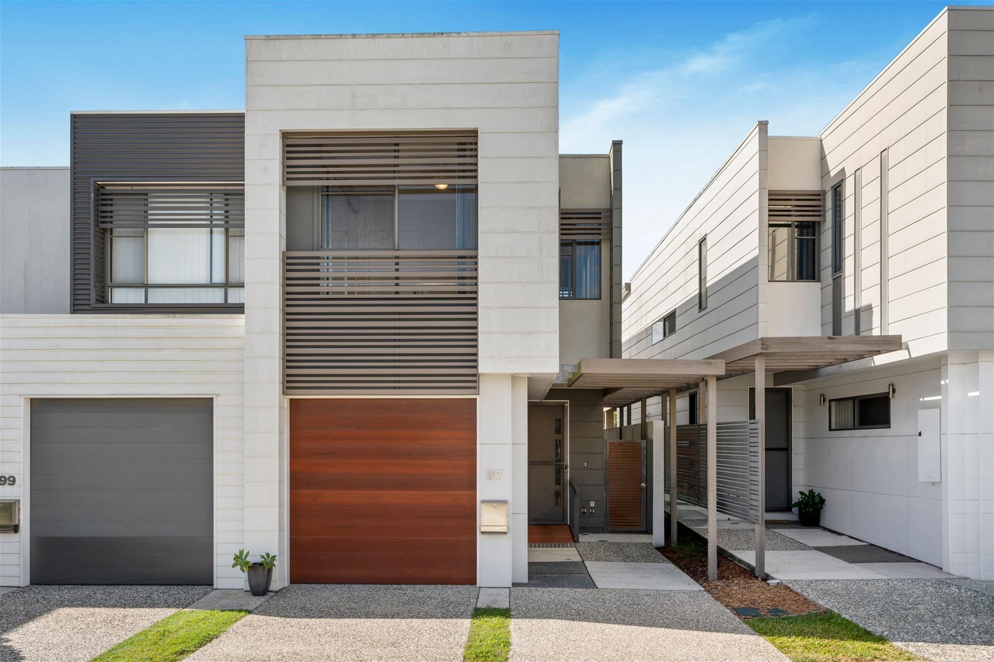 97/2 The Gardenway, Robina — photo 1 of 5