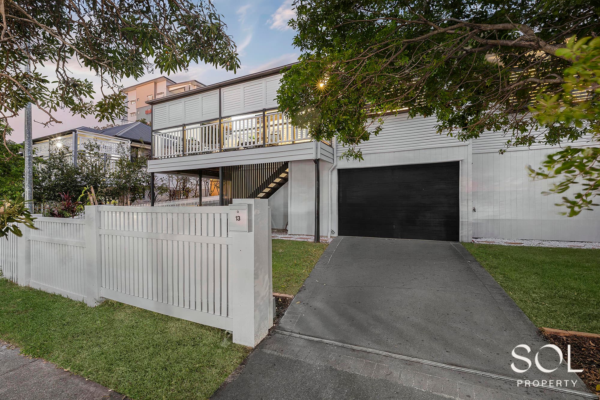 13 Curwen Terrace, Chermside - Image 1