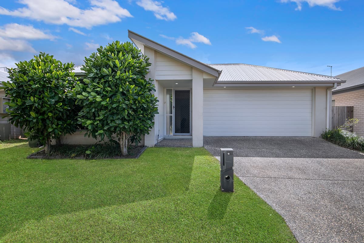19 Cardamom Close, Griffin — photo 1 of 5