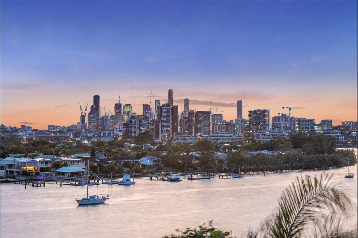 3/264 Kingsford Smith Drive, Hamilton - Image 1
