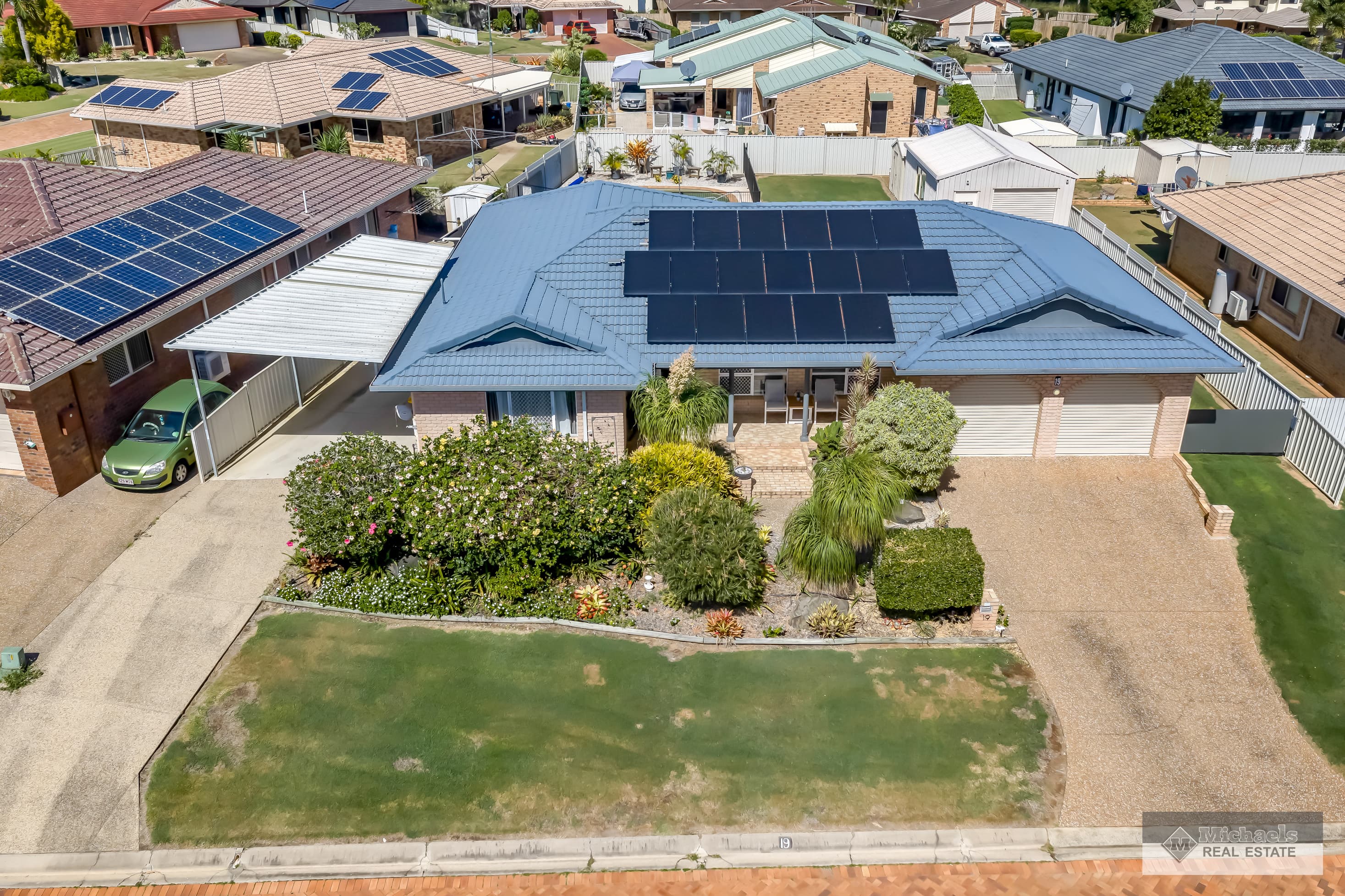 19 Captivation Court, Avoca — photo 1 of 5