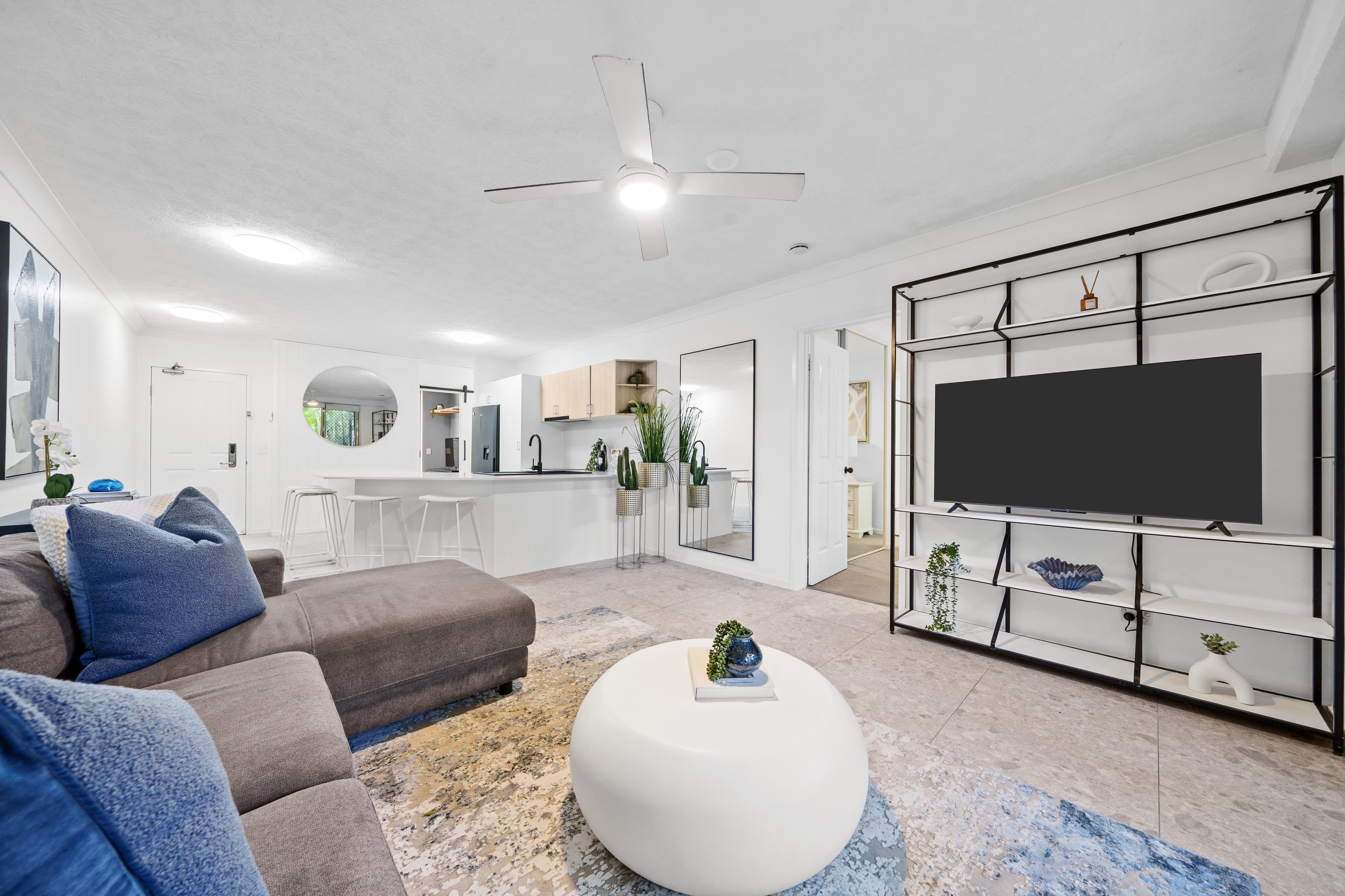 4/2342-2358 Gold Coast Highway, Mermaid Beach - Image 1