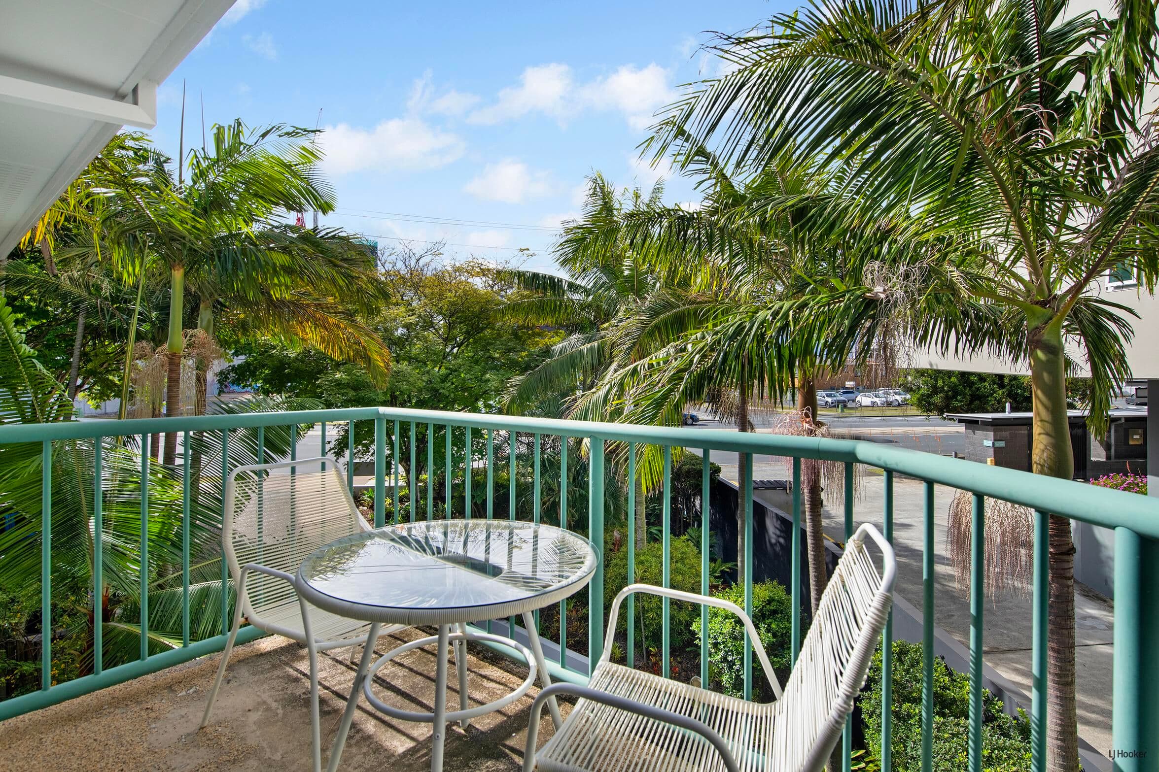 10/124 Queen Street, Southport - Image 1